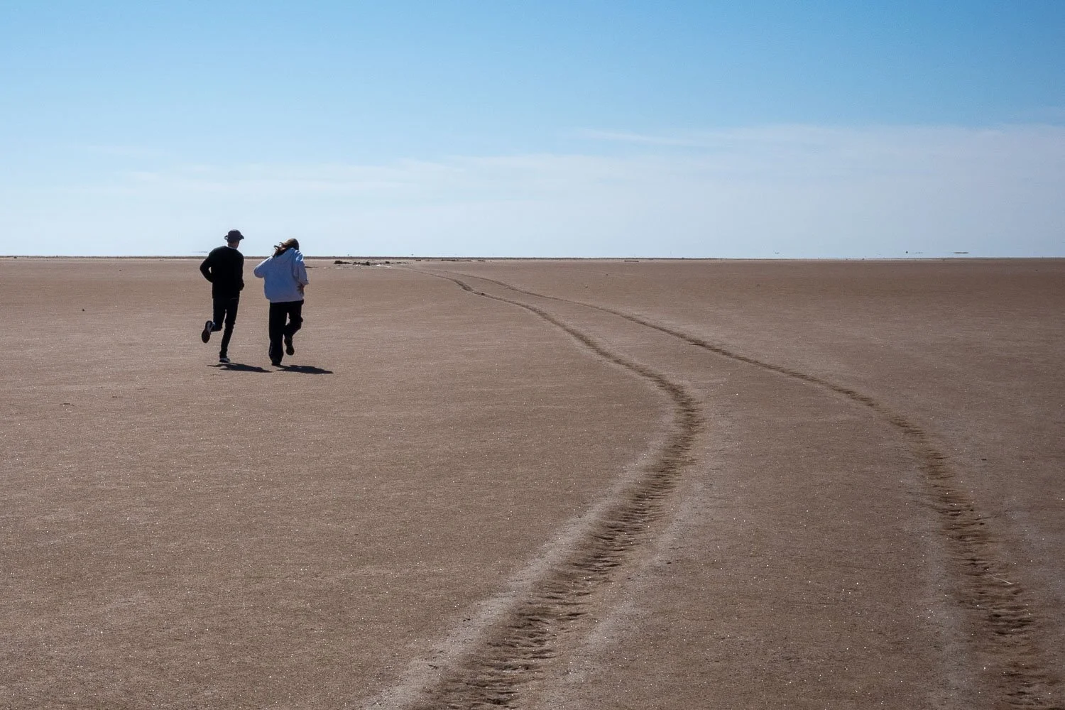 Σπύρος και Ελένη, Tunis, 2025