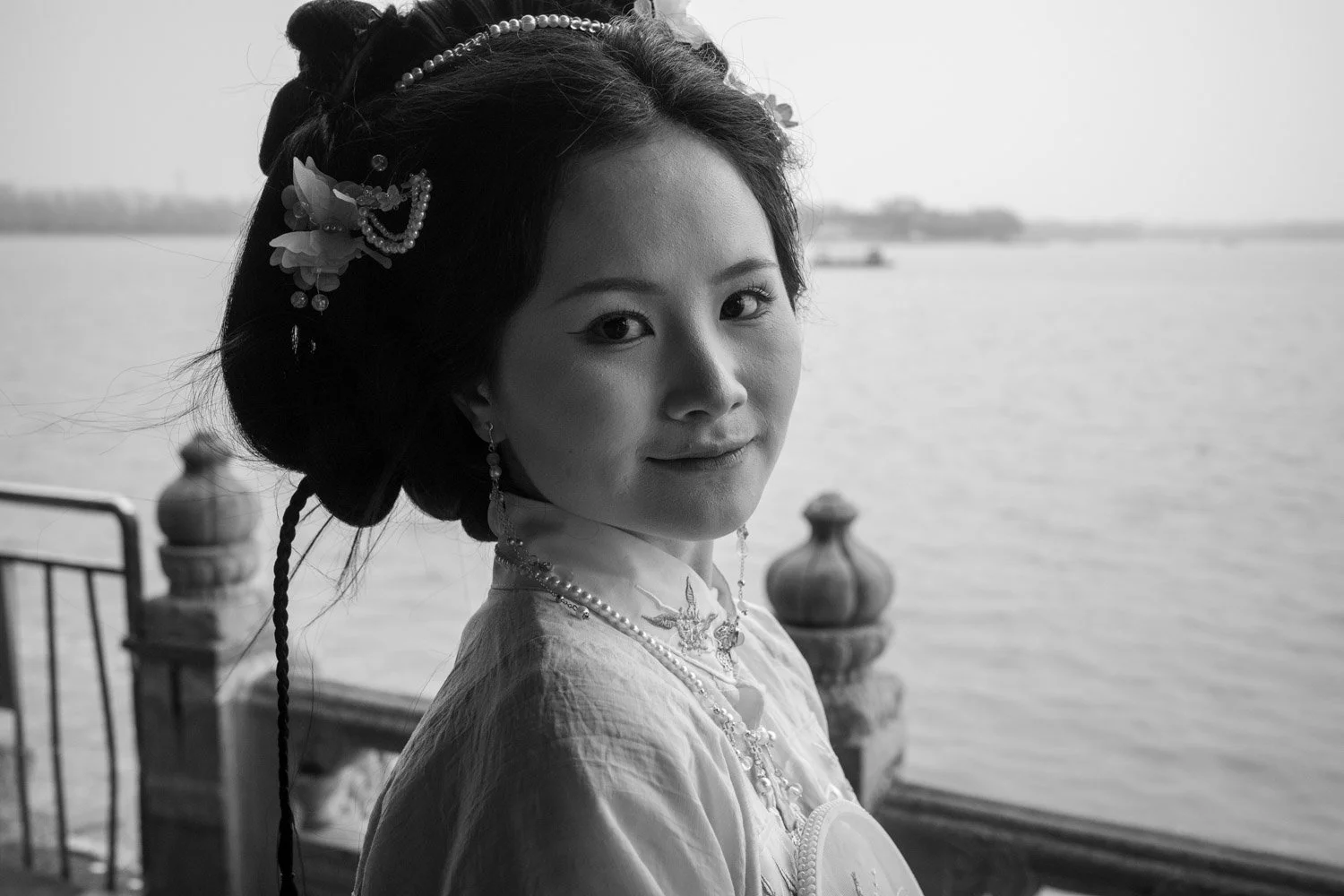 Young woman in Hanfu, Jingshan Park, Beijing, 2026