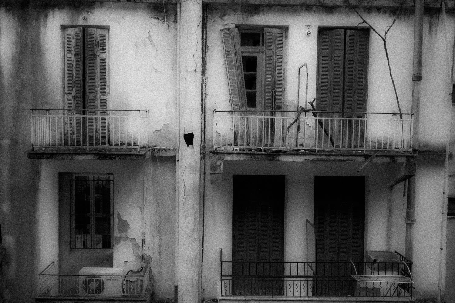 Old building on 8ης Δεκεμβρίου, Igoumenitsa, 2024