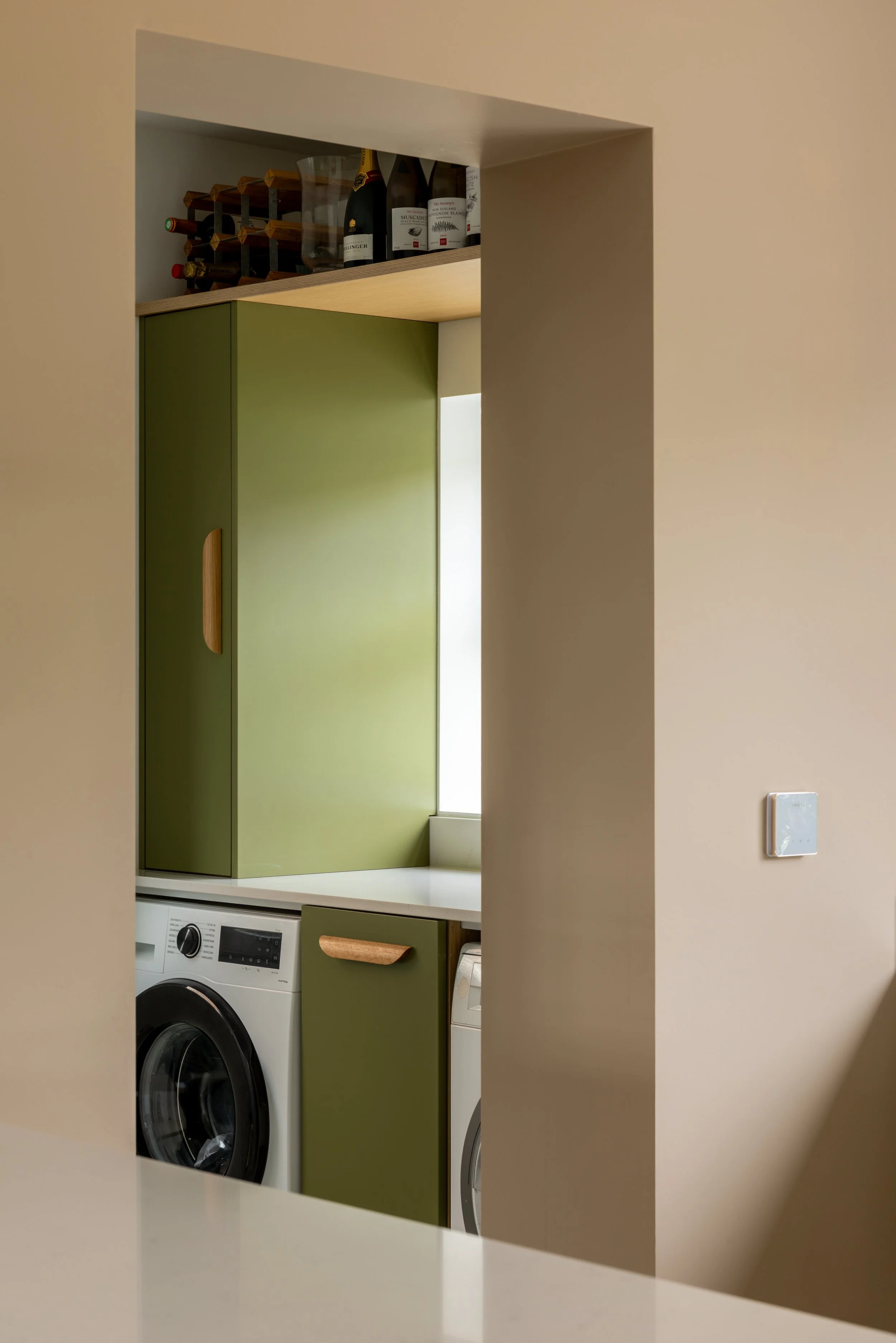 10 Deanway-10.jpg