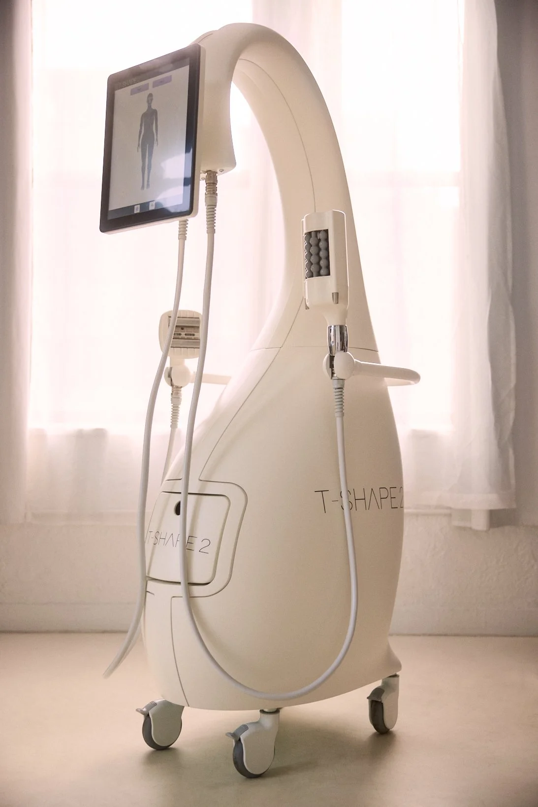 T-Shape 2 by Artemis, amazing machine with body contouring, cellulite reduction, lymphatic drainage and collaged stimulations technologies.