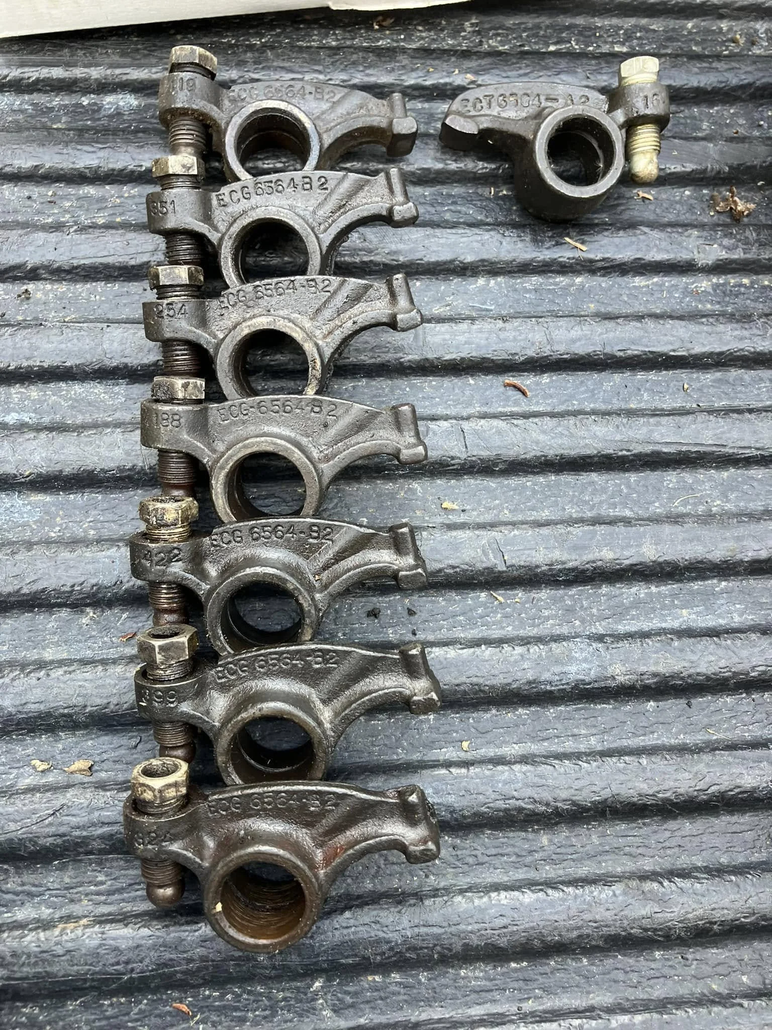 “ASK ABOUT THIS PART” 2 Pair of 1954-1962 rocker arm assemblies