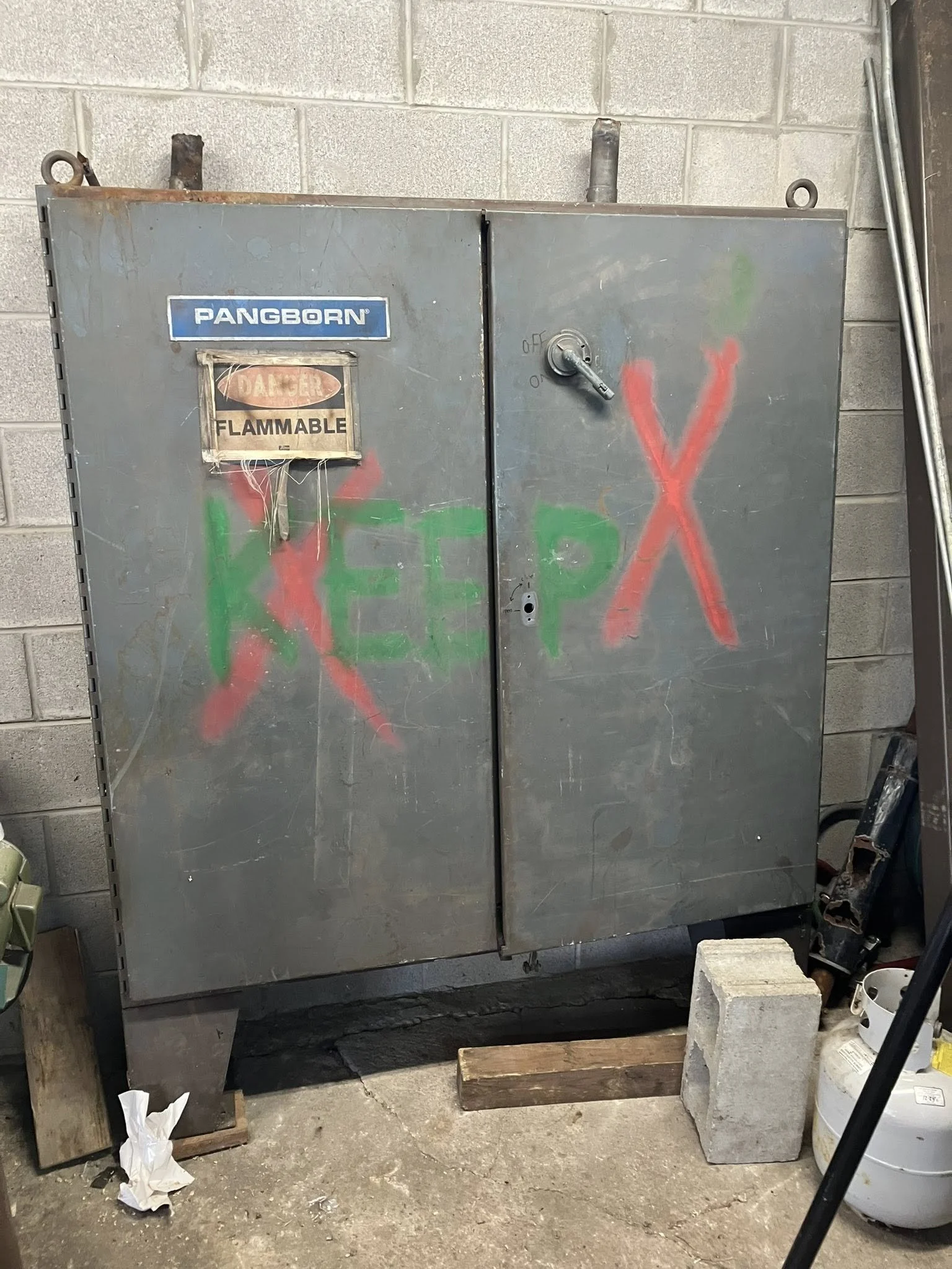 (ASK ABOUT THIS ITEM) Metal cabinet