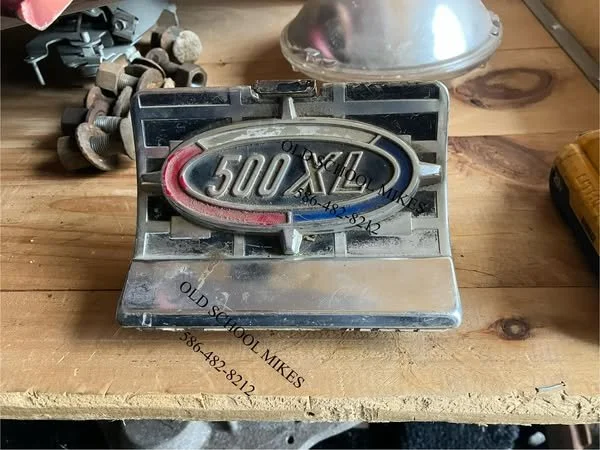 1963 Ford Galaxie 500 XL fuel door