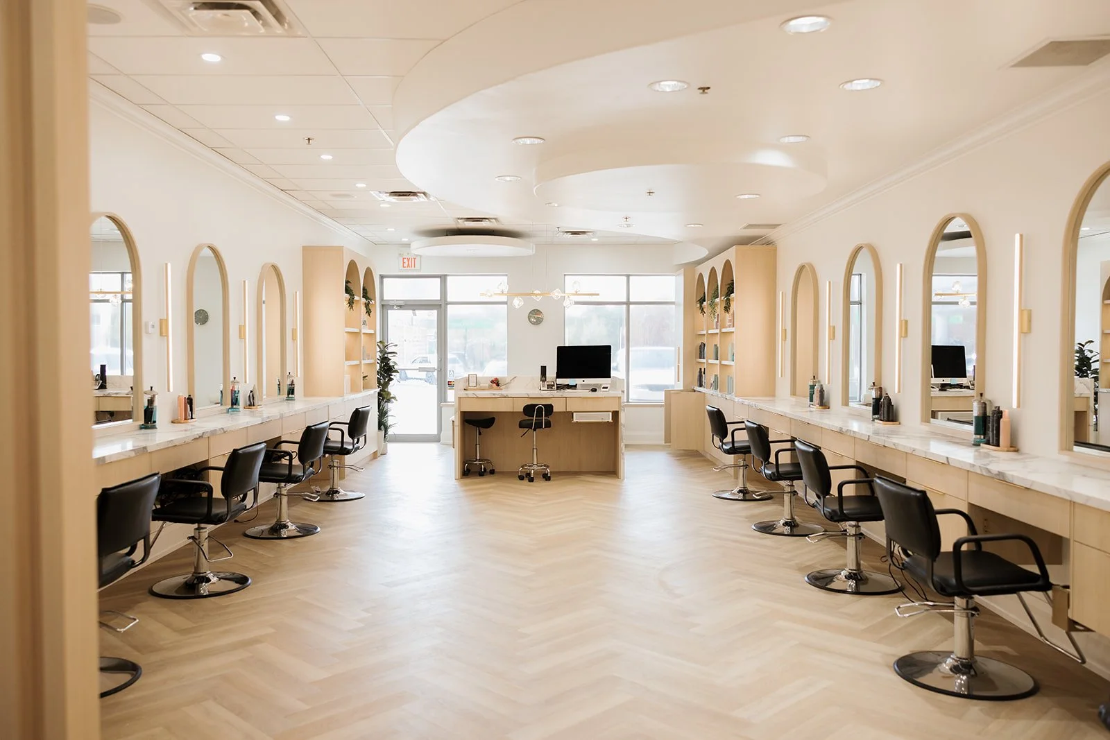 LiliCreativeDesign_RobynnSalon-24_websize.jpg