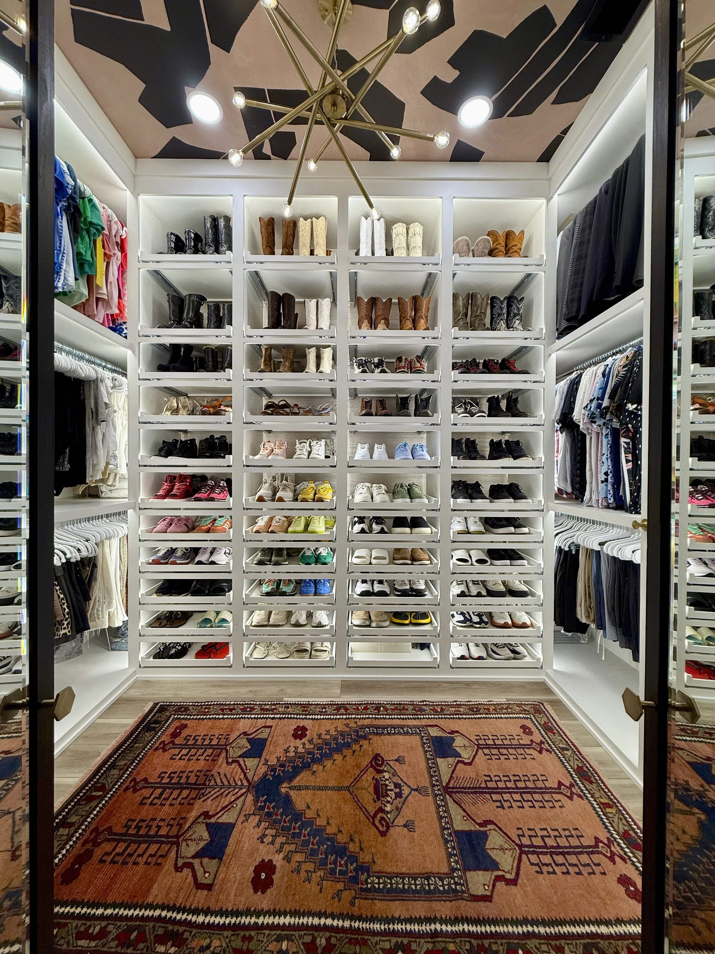 Small Closet with Big Closet Energy