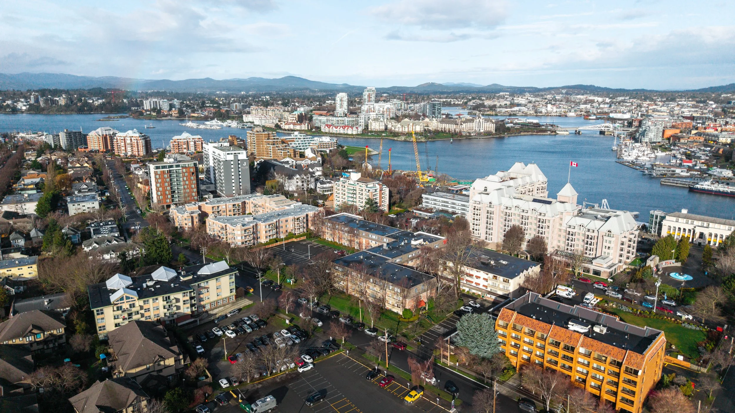 425 Quebec Street | 177 suite hotel on a 2.3 acre lot