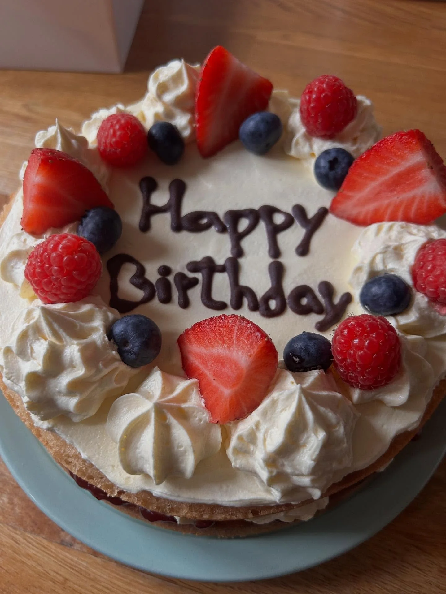 Another year. 

Yesterday, I met up with a friend whom I&rsquo;ve not seen for a while due to her health and we had lovely cake from @stircambridge and today my &lsquo;NoMo&rsquo; friends and me enjoyed coffee. Bought a book from Heffers to heal the 