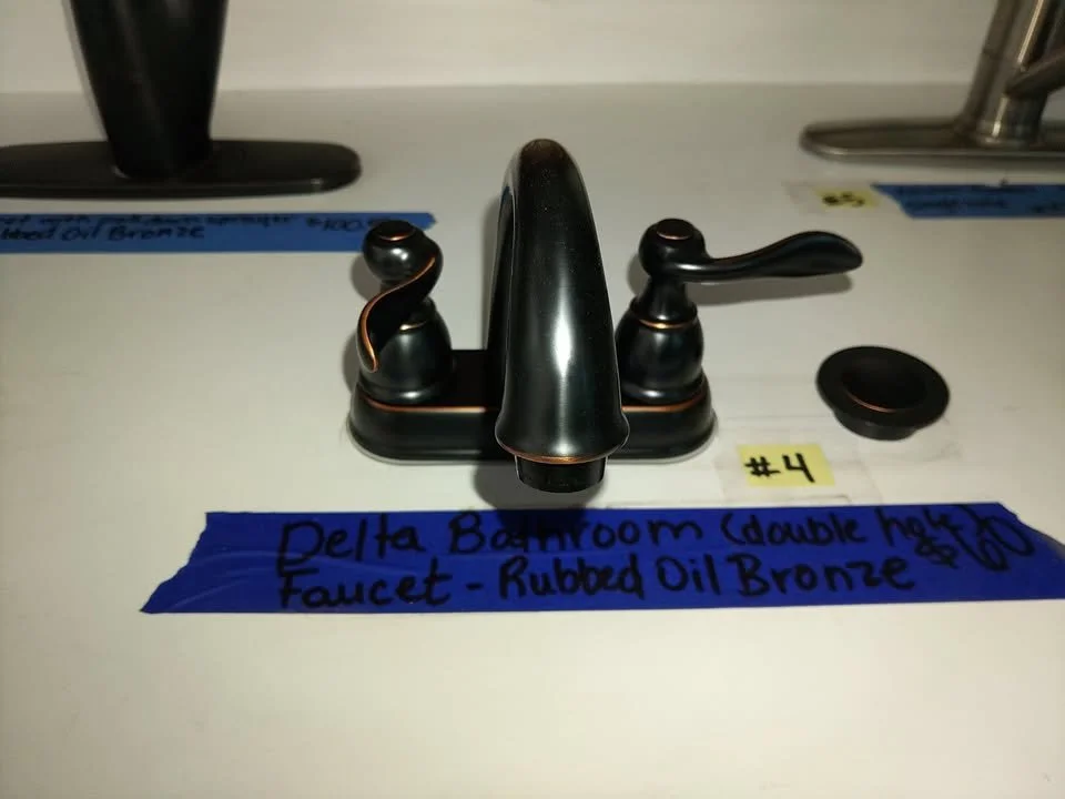 Rubbed Oil Bronze Bathroom Faucet