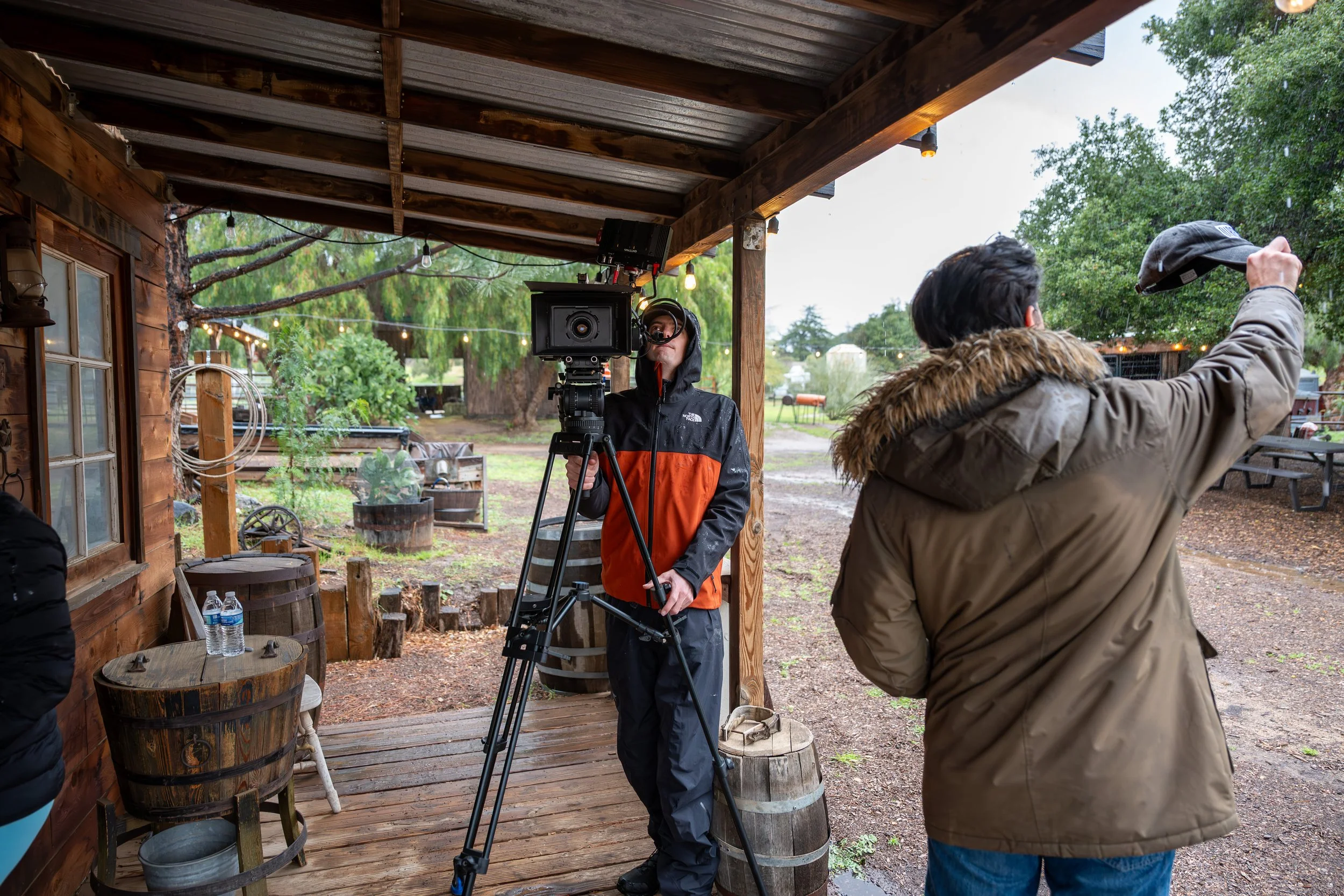 On_A_Razors_Edge_BTS_21.jpg