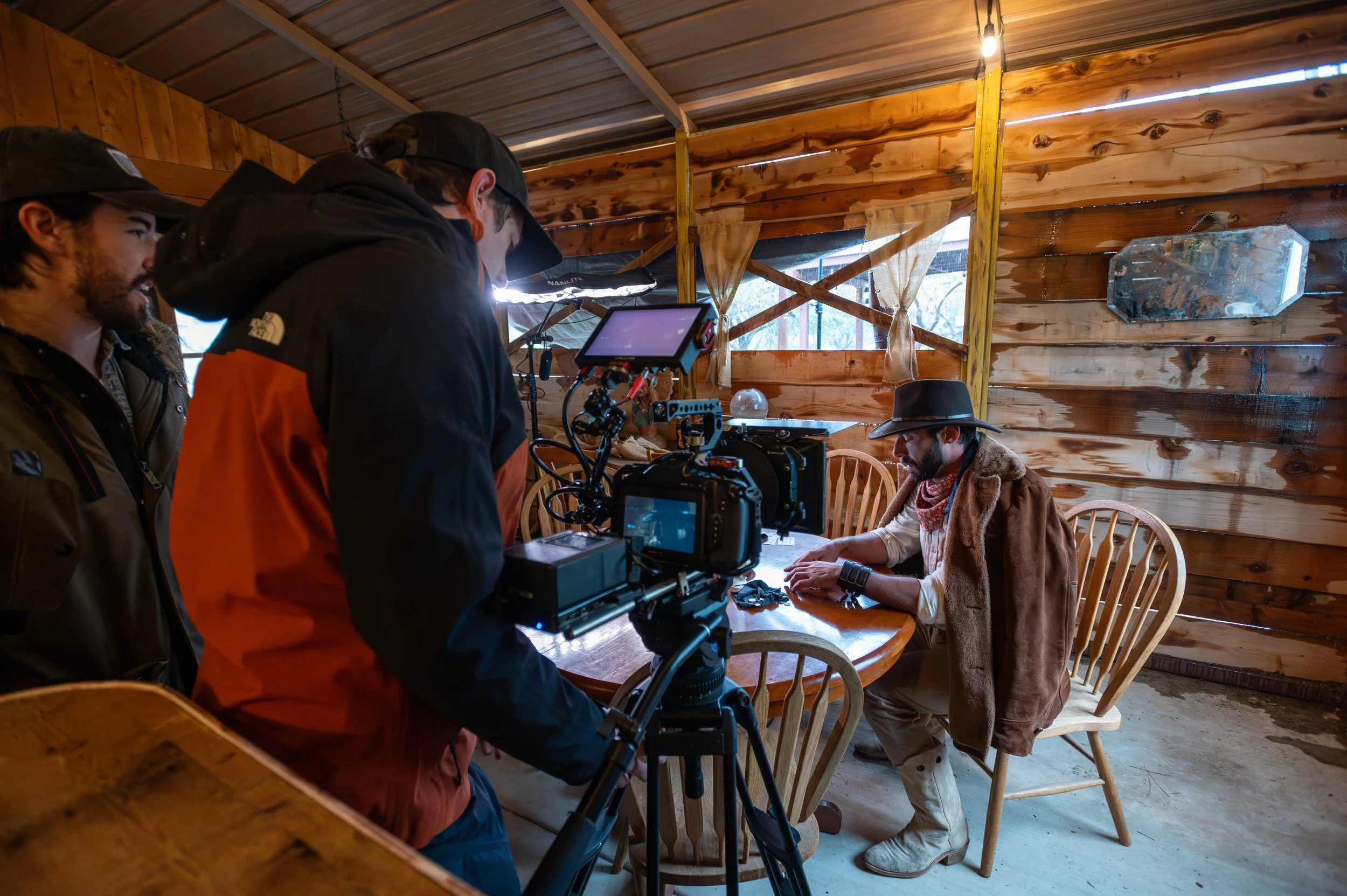 On_A_Razors_Edge_BTS_7.jpg