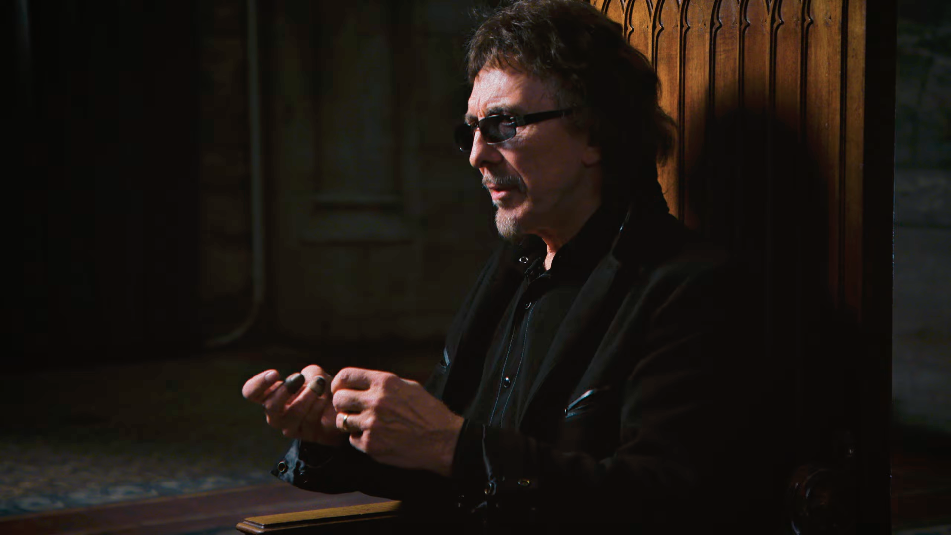 Tony_Iommi_Godfather_Of_Heavy_Metal25.png