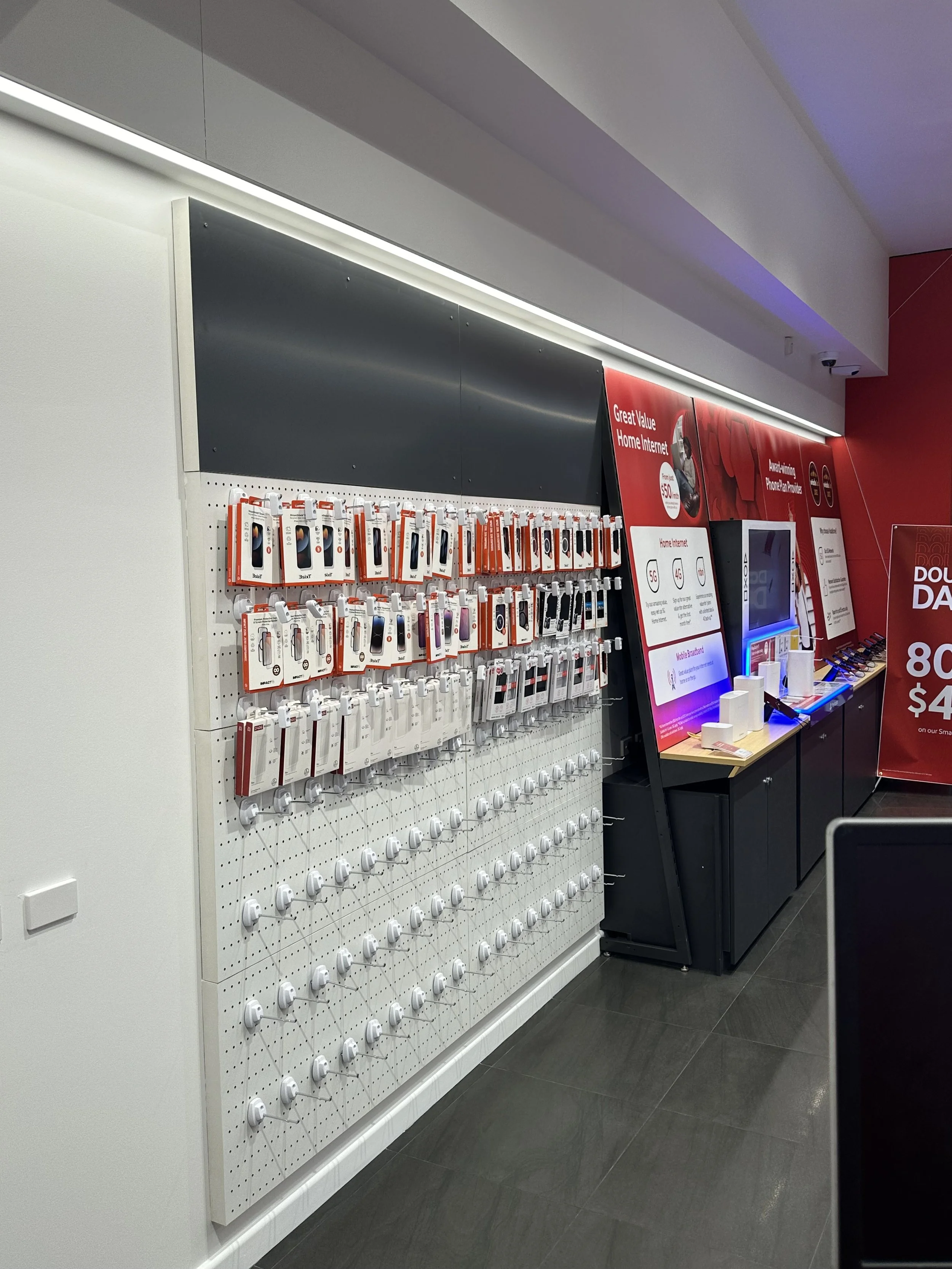 Vodafone Fitout
Hornsby NSW
(Halmarc National Projects)
