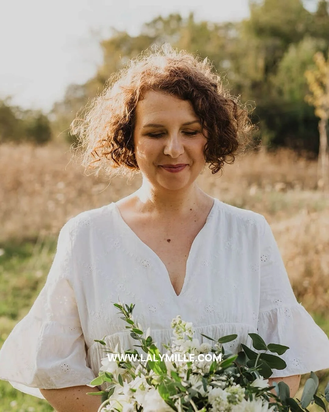 Hi sweet soul, I&rsquo;m so glad you&rsquo;re here. 💕 Whether you&rsquo;ve just found me or we&rsquo;ve been connected for a while, I wanted to take a moment to reintroduce myself.

I&rsquo;m Laly, a self-taught and late-blooming mixed media artist 