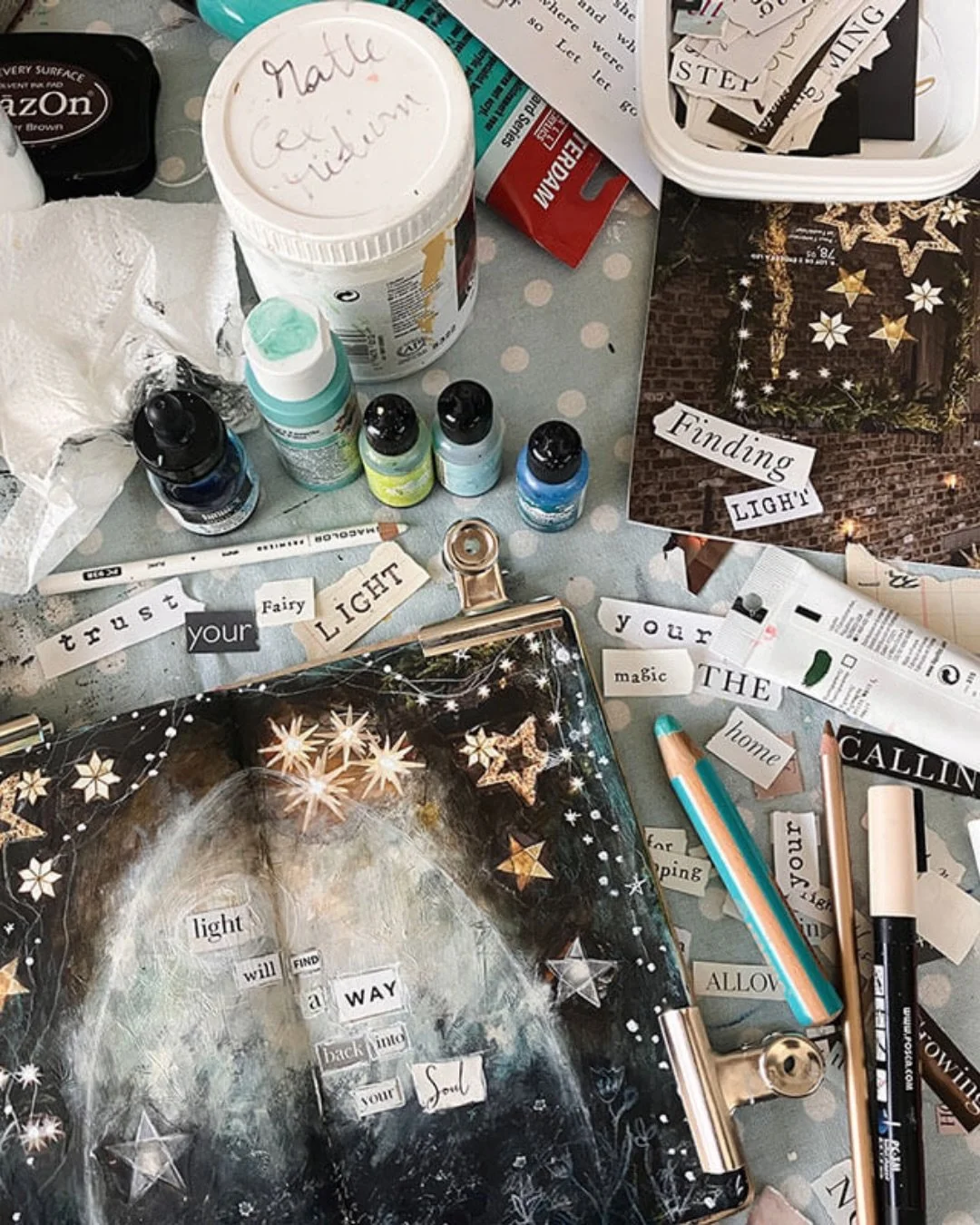 I&rsquo;m back again today with another art journaling page to share with you, sweet friend. 💕  This one is extra special as it&rsquo;s my 2026 &ldquo;woty&rdquo; word of the year page. 

🌟&nbsp;My 2026 woty is &ldquo;Light&rdquo; and I look forwar