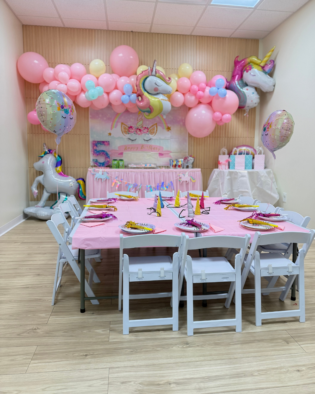 Post Instagram Black Friday Promoción Regalo Fashion Moda Rosado y Negro (1).png