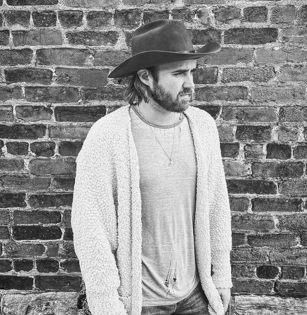 &ldquo;Im tryin, but money ain&rsquo;t enough to make me feel like a rich man&rdquo;