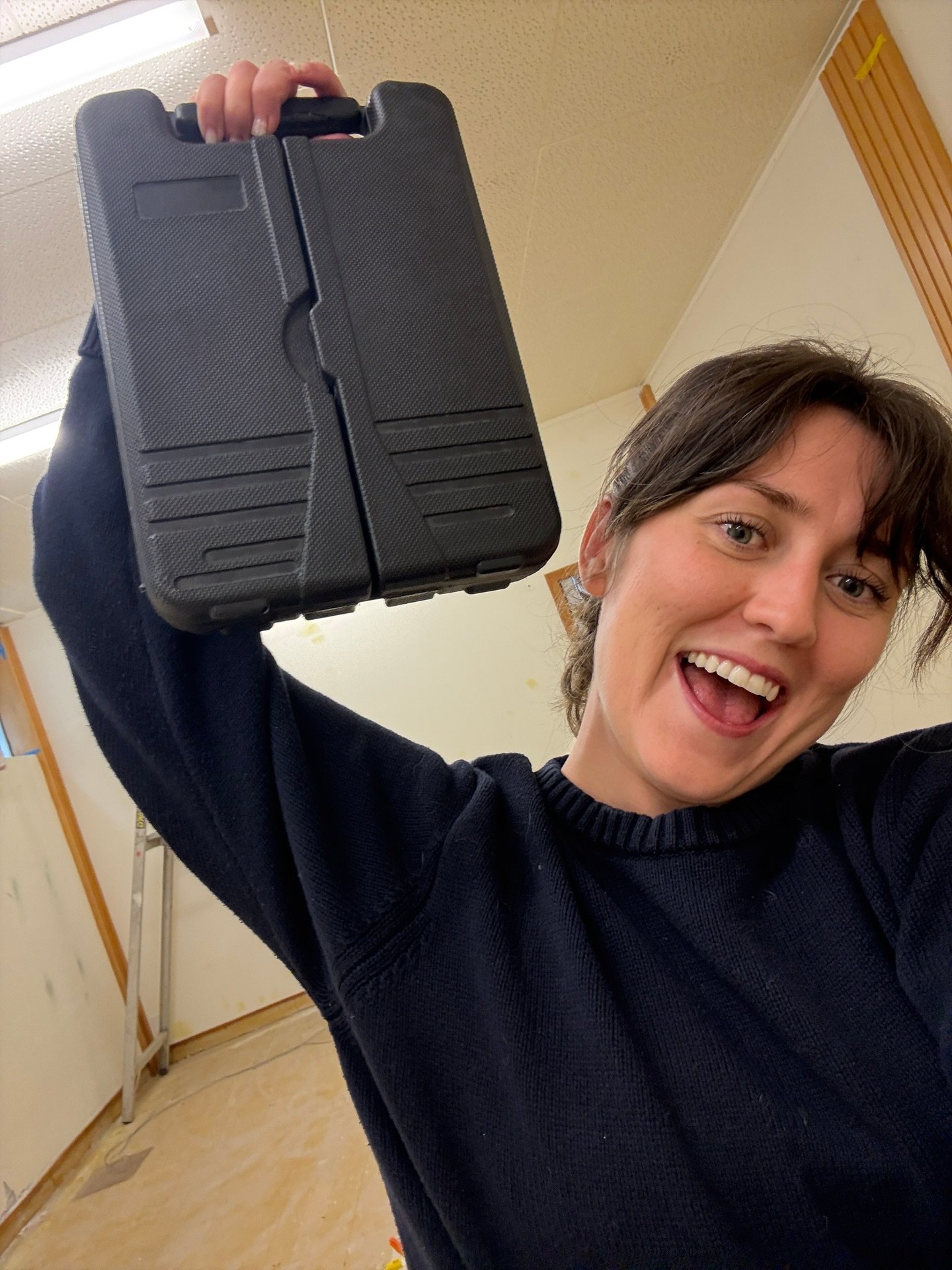 Sorry I&rsquo;ve been MIA on here lately. It&rsquo;s been a lil busy! 🫠

If I had to sum up the last few months in emojis, it&rsquo;d be this: 🌱😵&zwj;💫 😃🤪👷&zwj;♀️👩&zwj;🎨🏃&zwj;♀️🍪🚀

Here&rsquo;s some highlights:&nbsp;
🏡 My new workspace? 