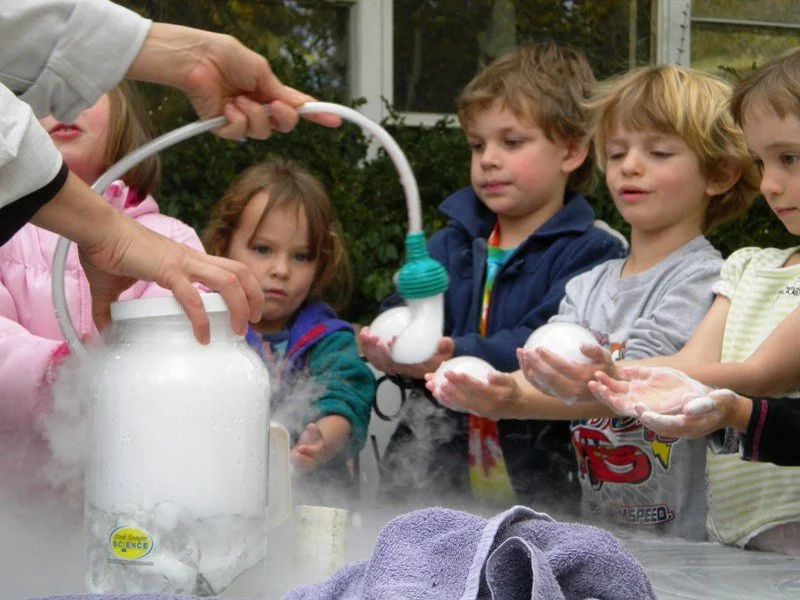Outdoorfreeplay.summer.BUBBLES.olivia, cameron, lucas, sophie.JPG