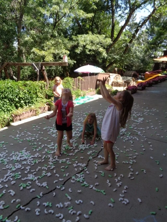 Avery K, Avery G, Starla .jpg