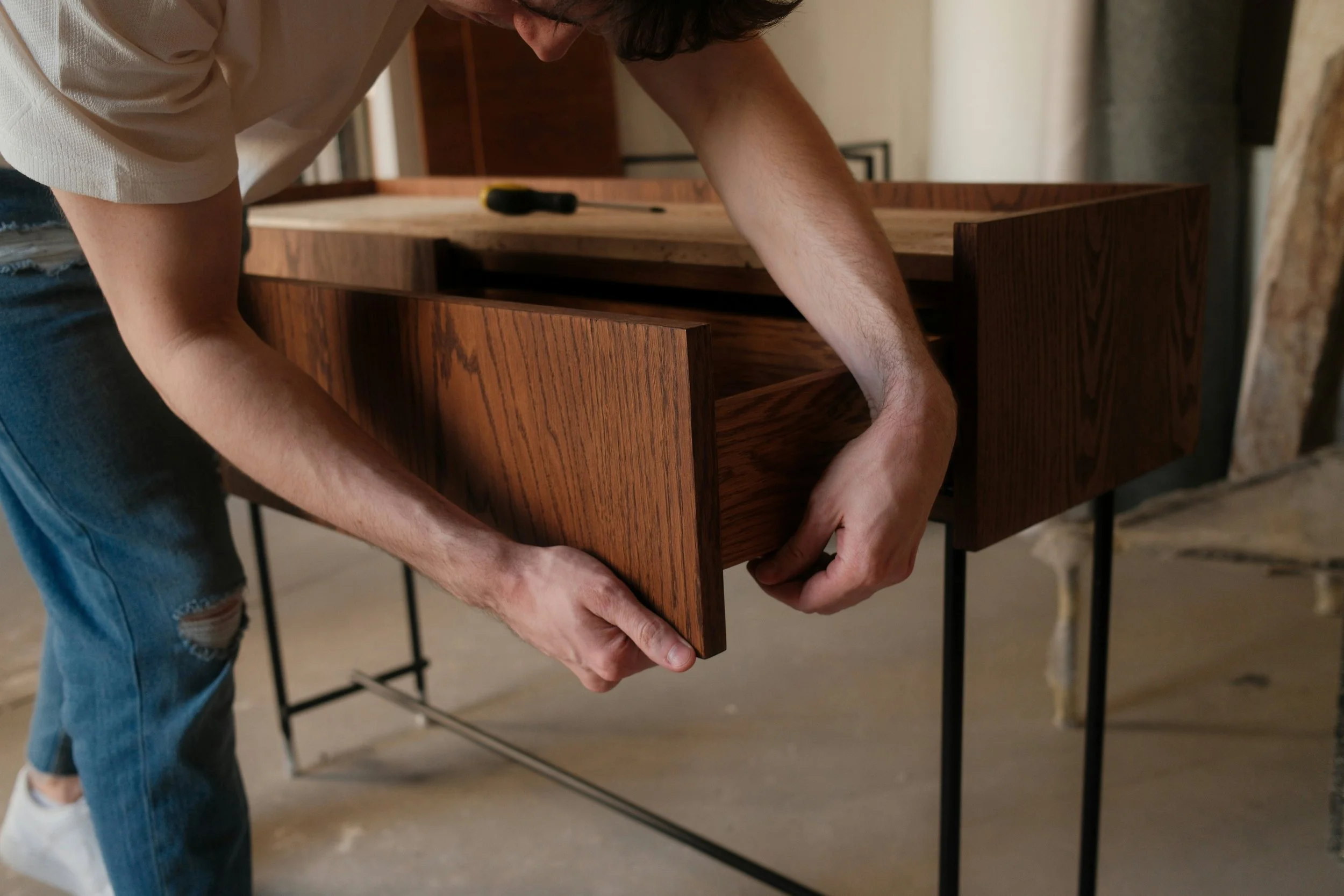 Furniture assembly