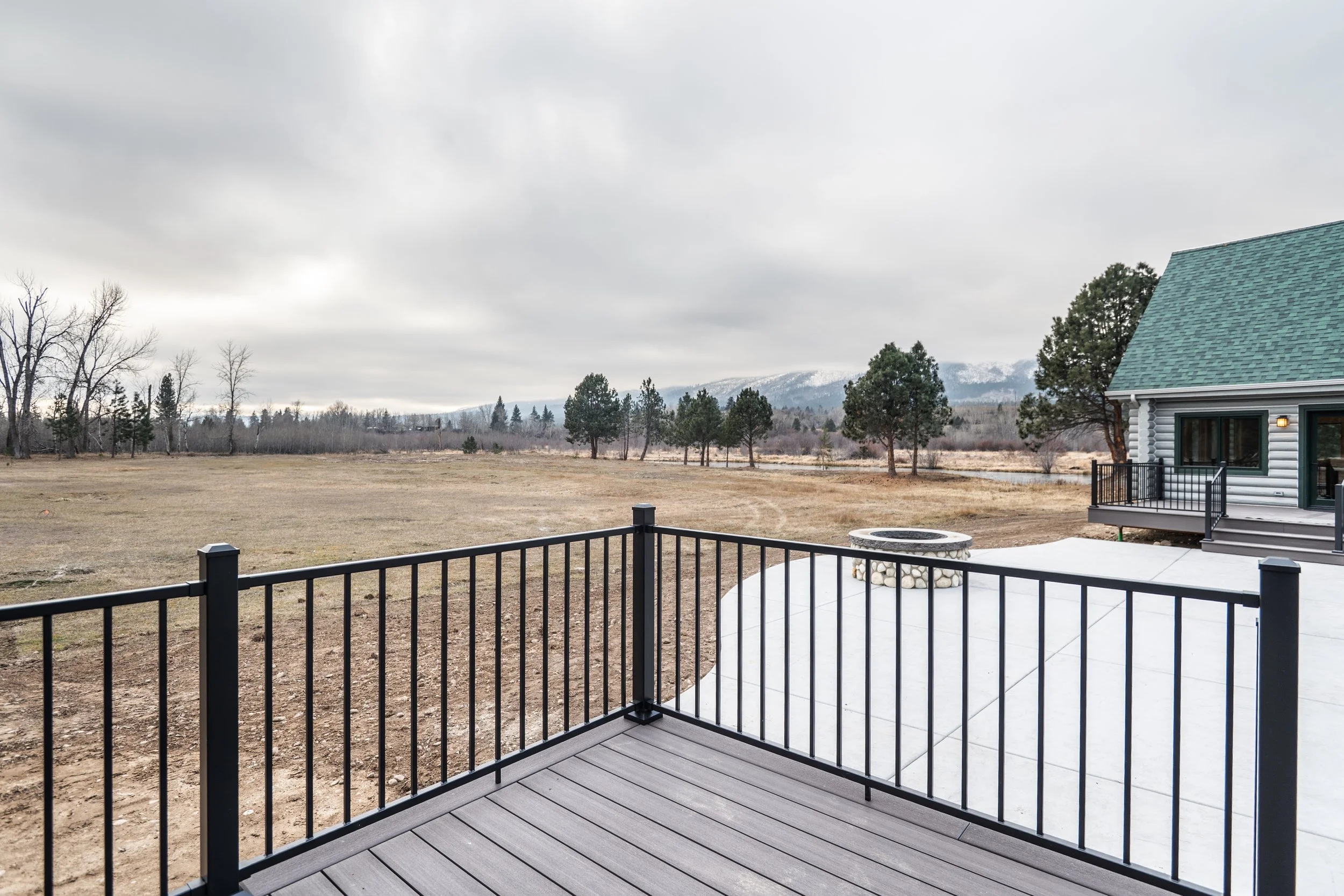 BItterroot River Lodge-25.jpg