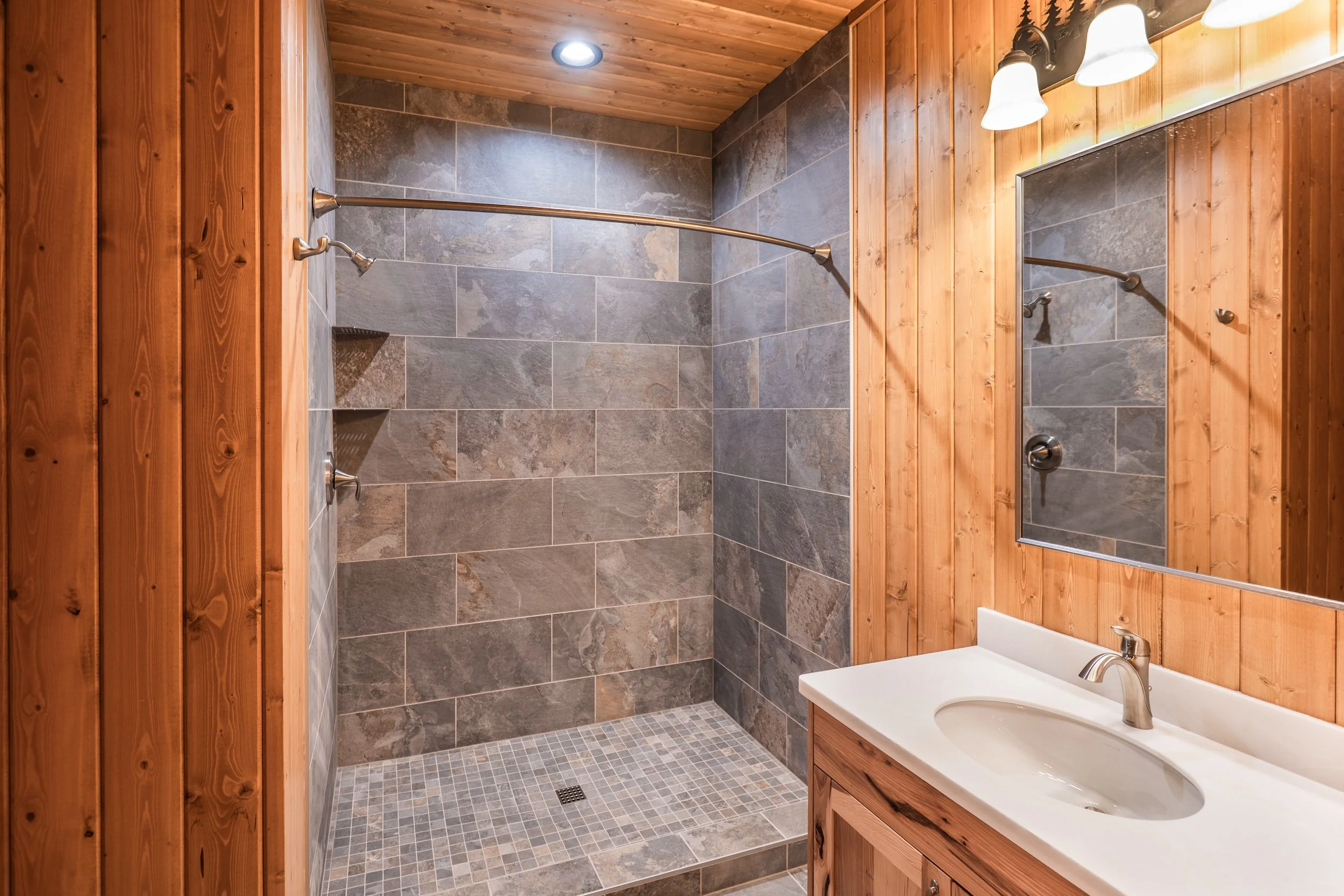 BItterroot River Lodge-14.jpg