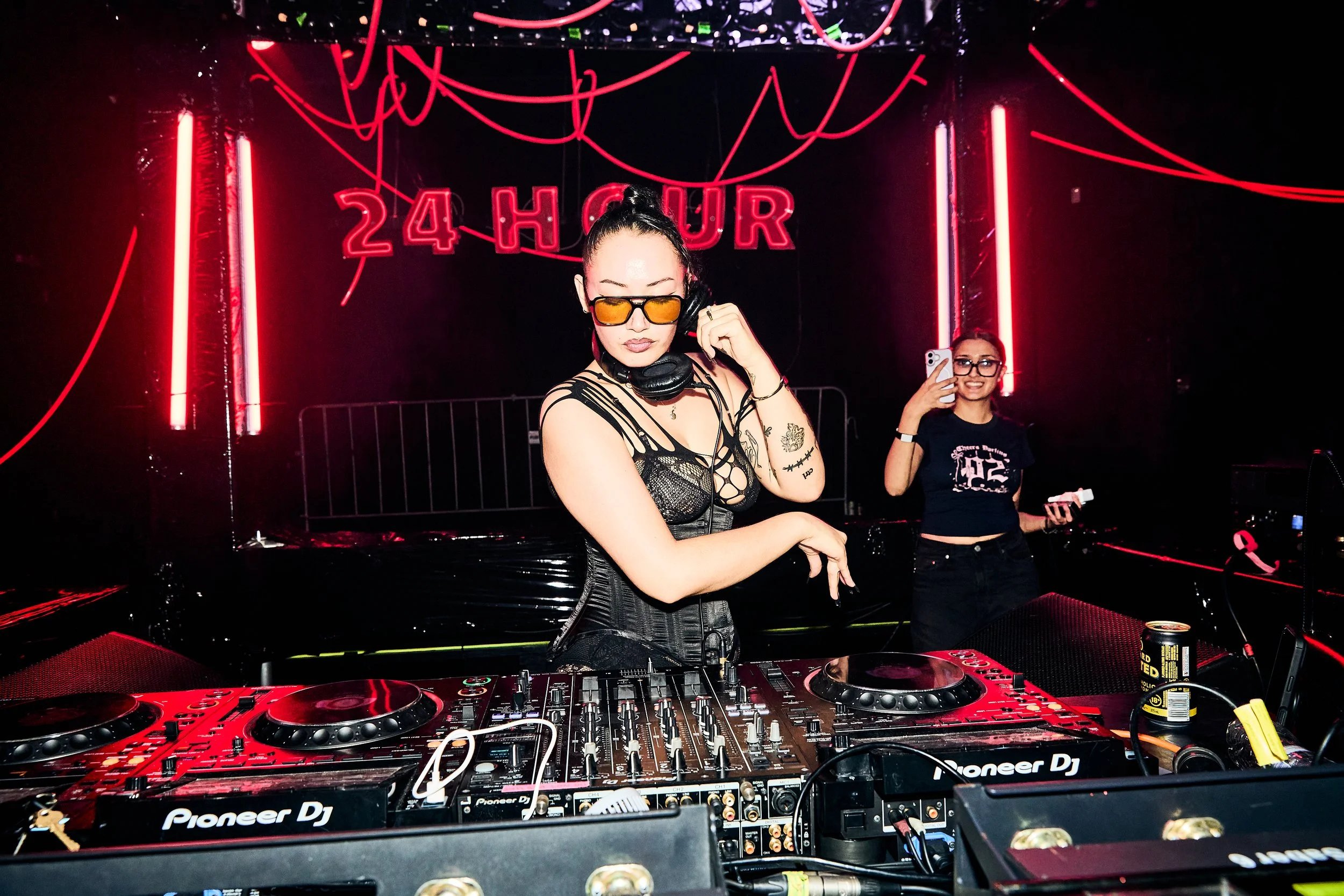 140_Heaps_Gay_Mardi_Gras_26_Lexi_Laphor.jpg