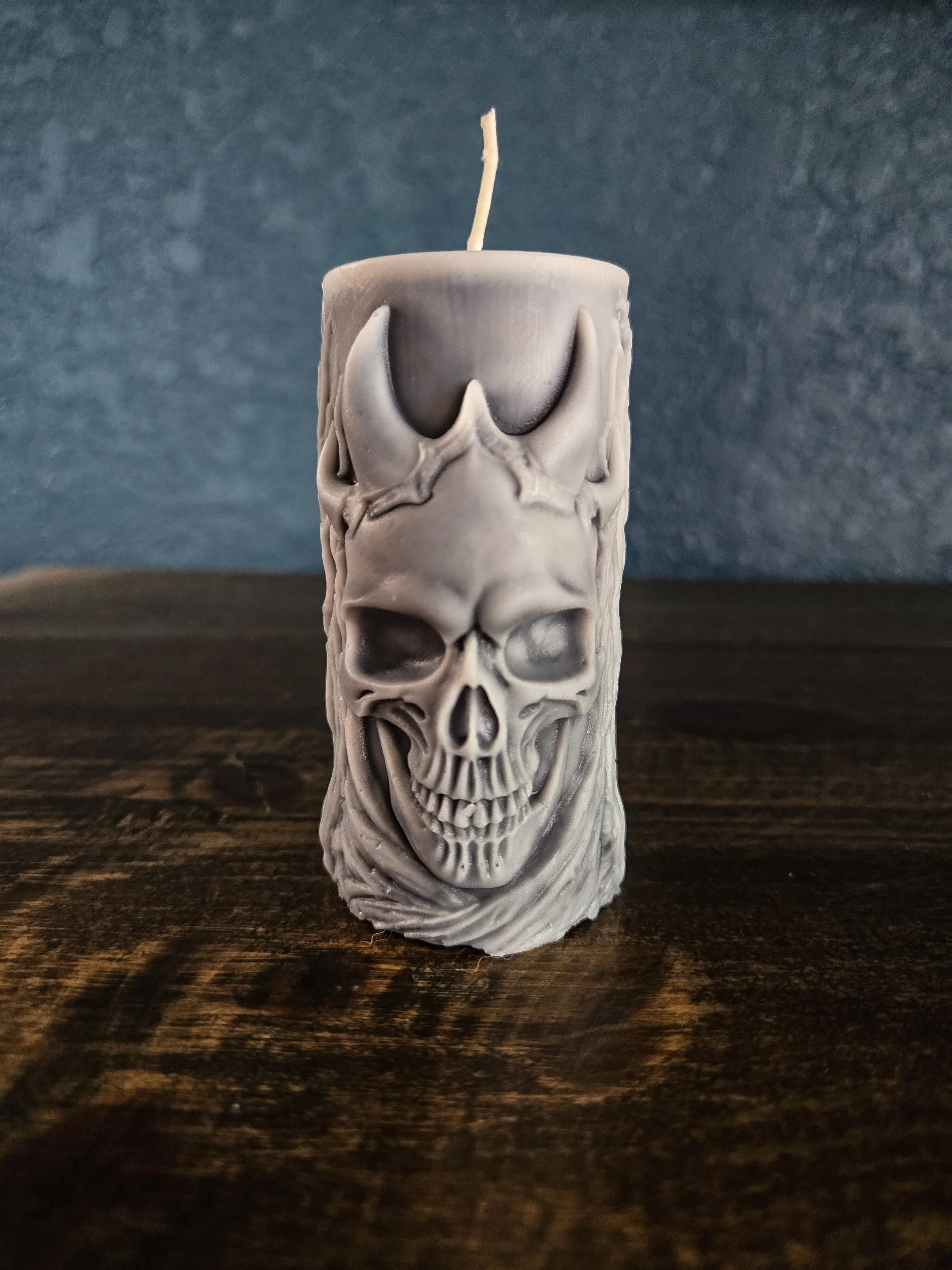 Horned skull