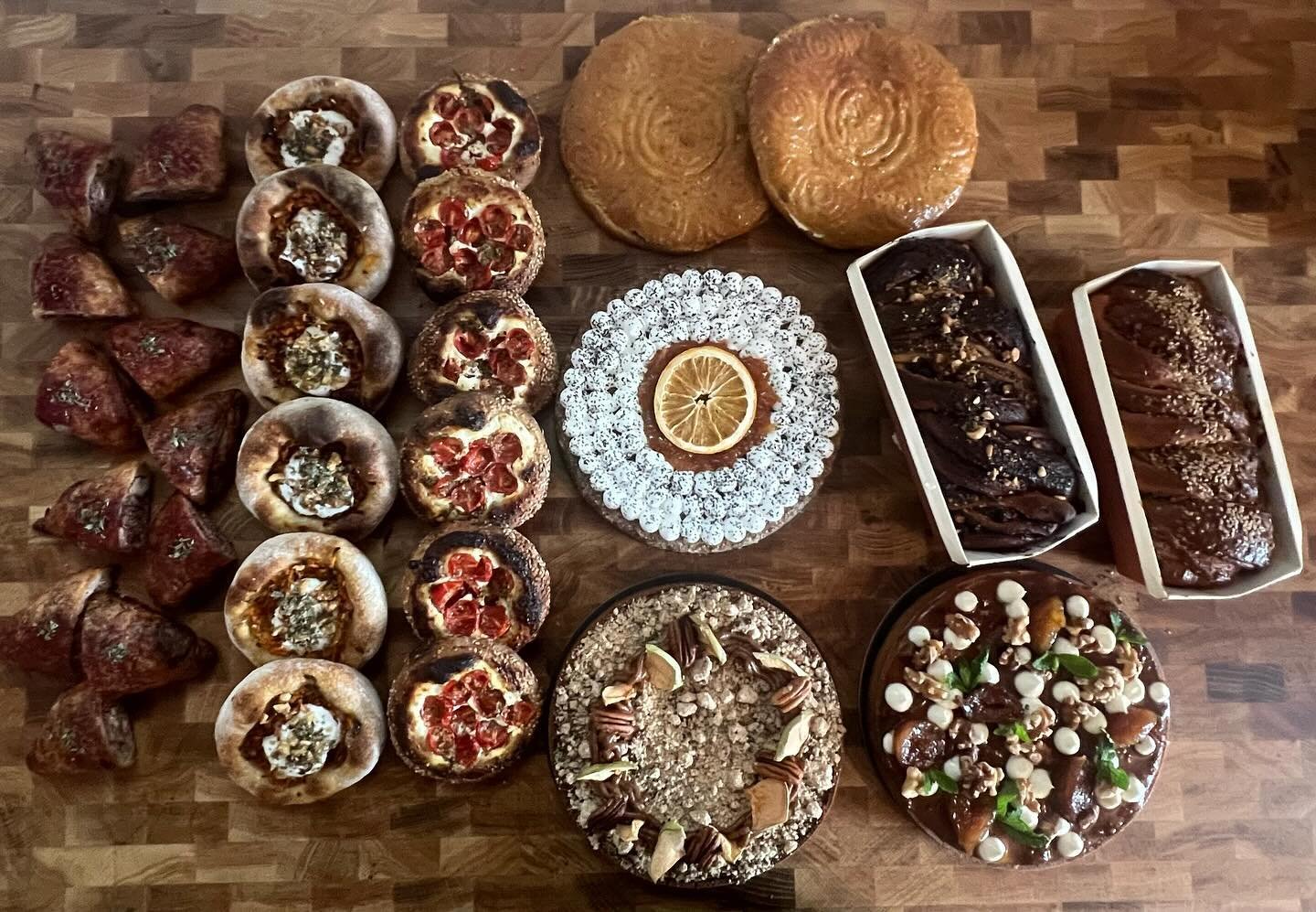 When I got the courage to start this baking business back in February, I was amazed by the support and help I got from small businesses and coffee shops who were generous enough to let me use their spaces to do popups and spread the word about Majdal