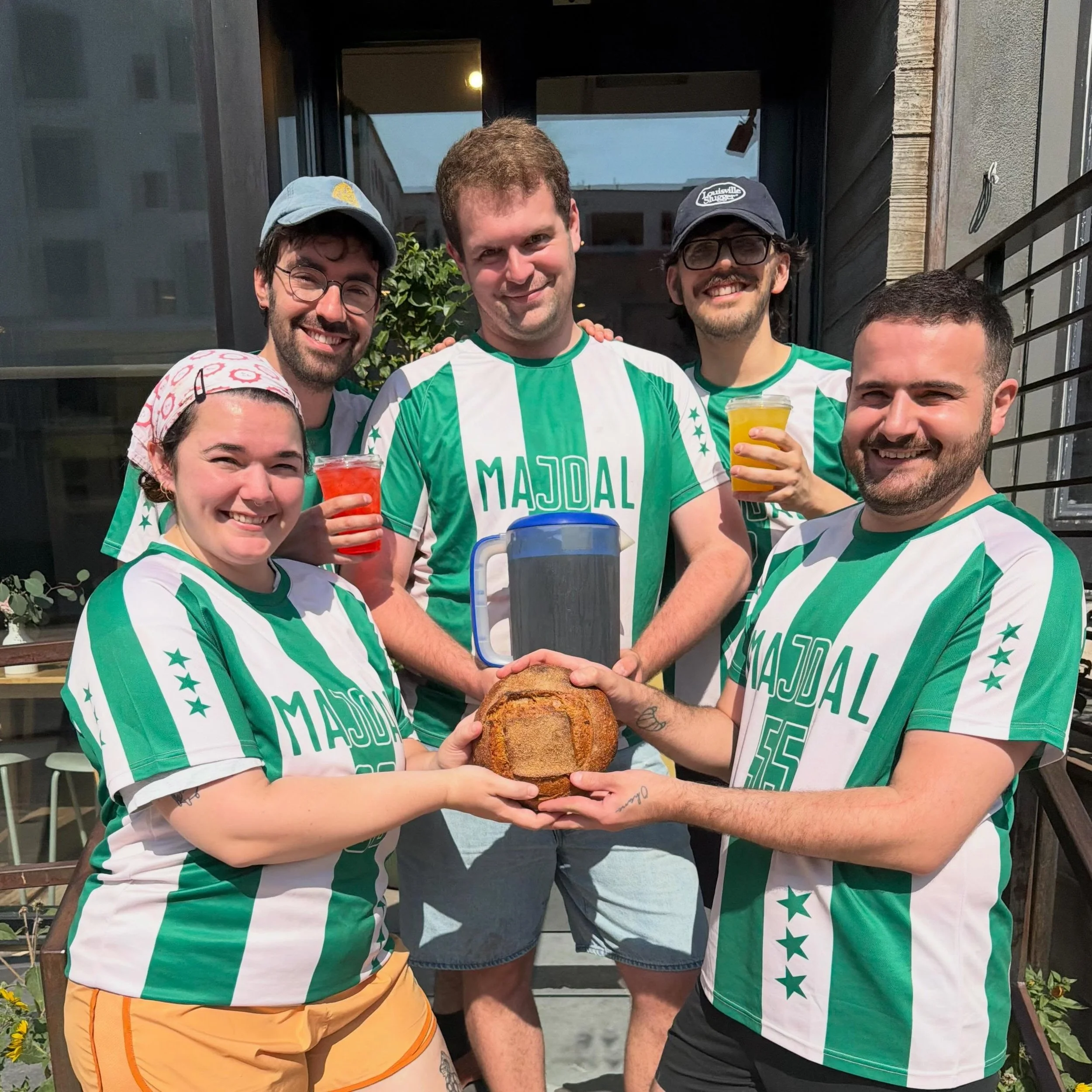 Team Majdal is on 🔥 (kinda literally with this heat wave) 

Come hang out with us and get yourself a refreshing cold drink to get through these difficult times💚
@lindseyohl @simonprintz @iamnot.niko @henry.glejzer 
📸 @han_henrichon 💚

.
.
.
.
.
#