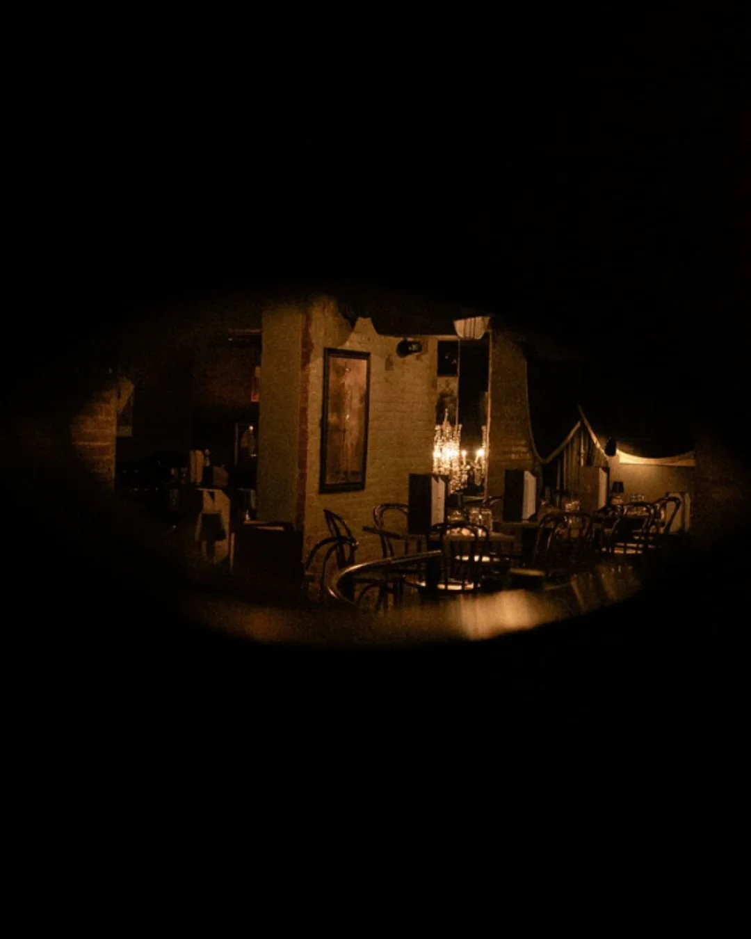 Some places are meant to be discovered.
Share this with the one you tell all your secrets to. 😉

#PlymouthMI #HiddenGem #DetroitSpeakeasy #MetroDetroitEats #DateNightDetroit