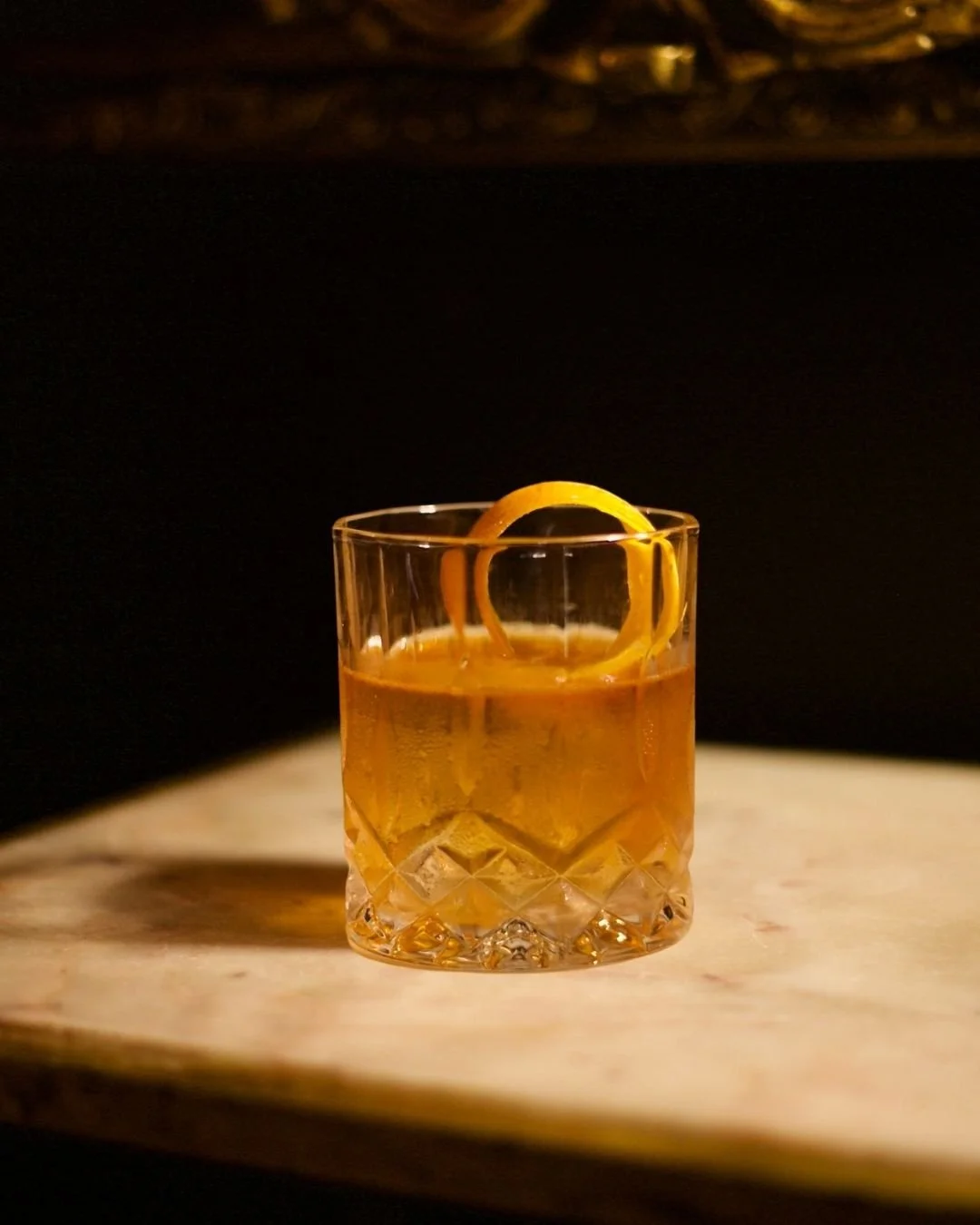 Liquid gold with a savory secret. 🥃✨
That secret? Bacon. 🥓

Our spring cocktail, Smoke &amp; Savor, features bacon fat-washed Penelope Bourbon, layered with our house-made caramelized onion tincture for a rich, deeply complex finish.

Tag a bacon l