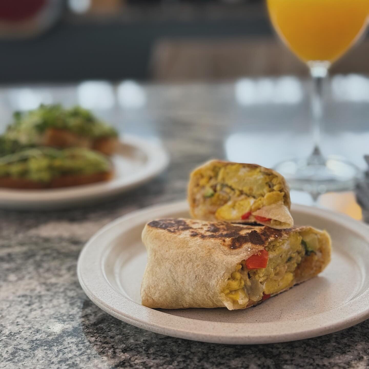 introducing breakfast burritos, one of the many new breakfast options now available from 8am - 11am 

🤍

#missoula #breakfasttime #cafeflorabella #breakfast #eatlocal #missoulaeats