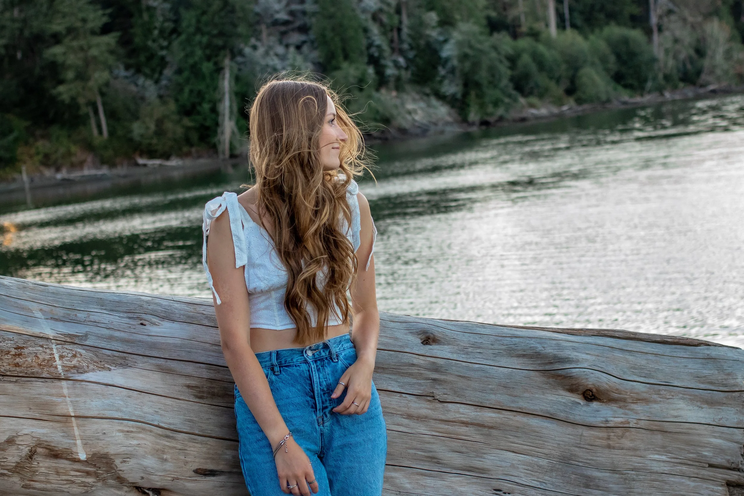 Olympia Washington natural light senior photographer.