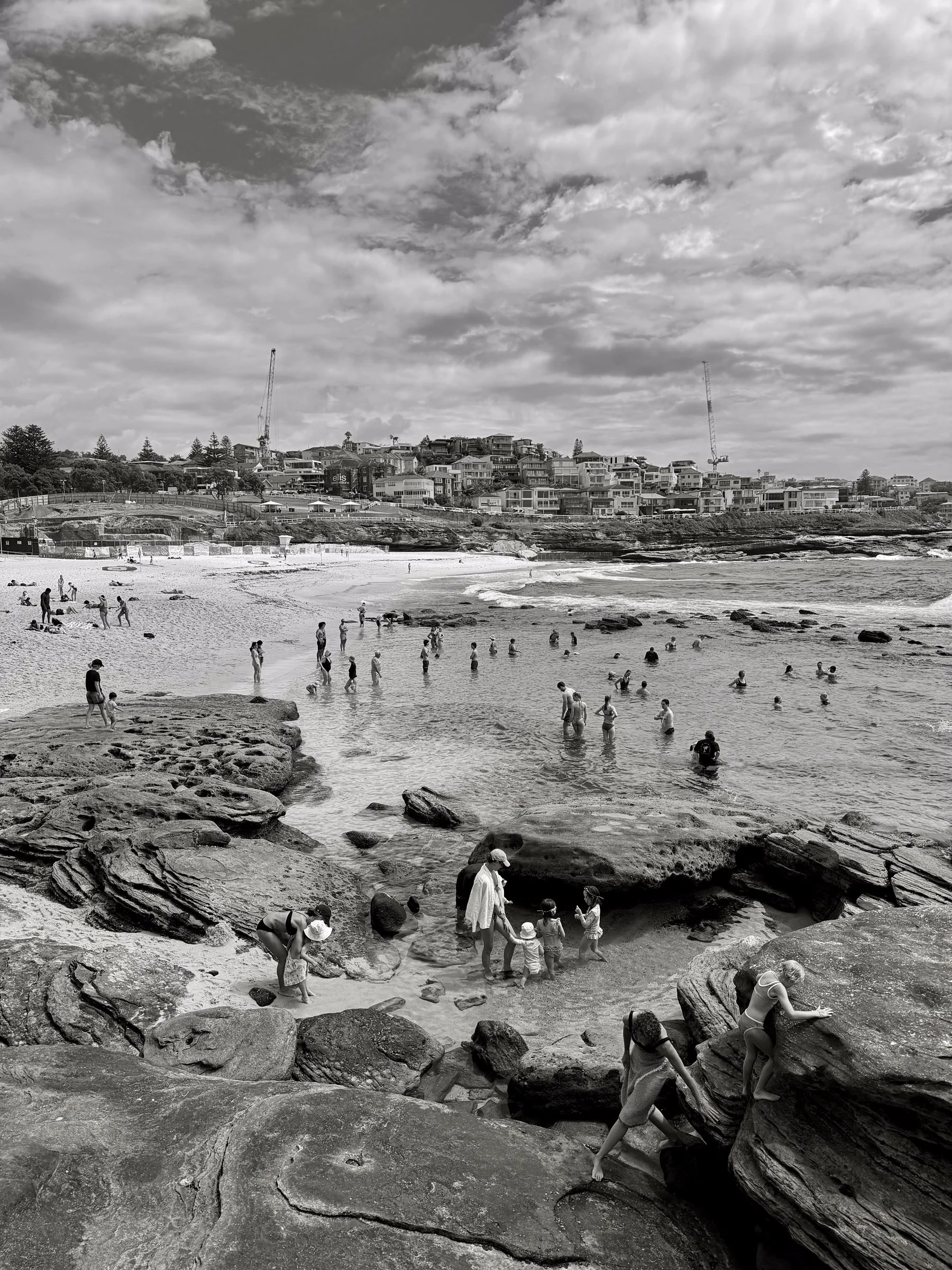 Bronte Bogey Hole Dates.jpg