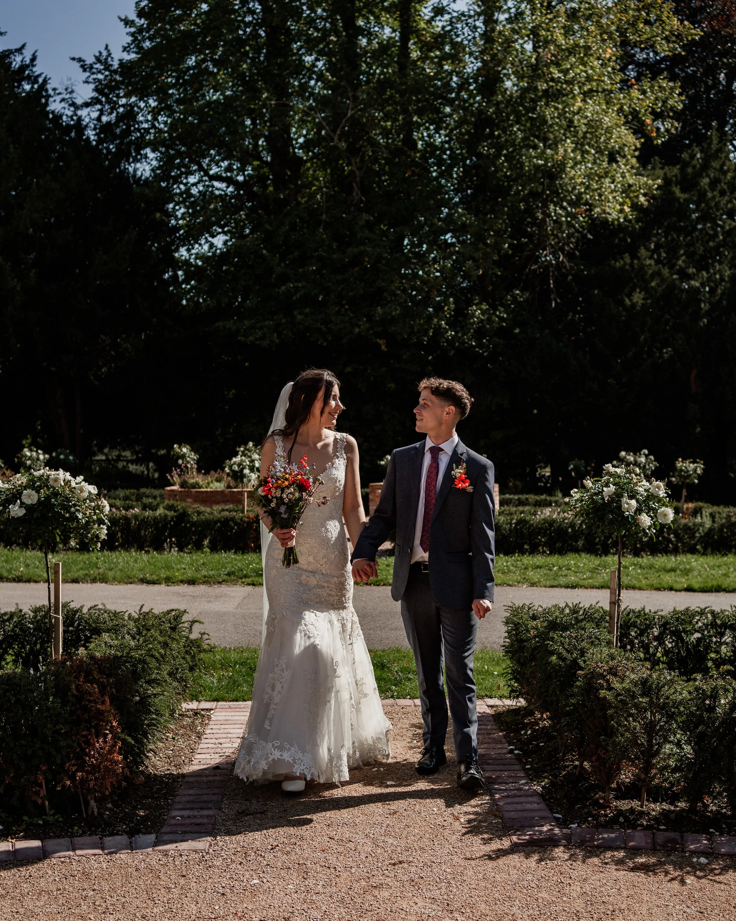 250919Hannah and Ray-31.jpg