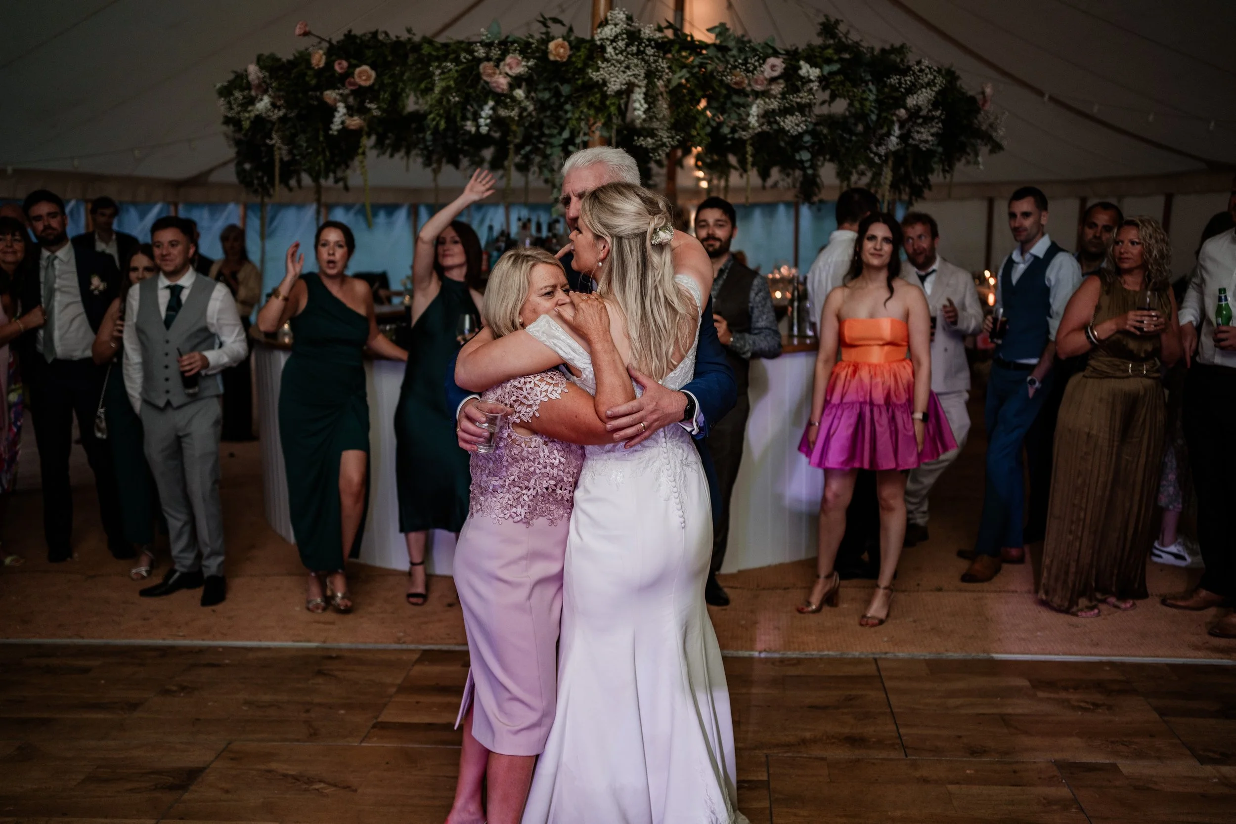 240824Hayley and Daniel-69.jpg