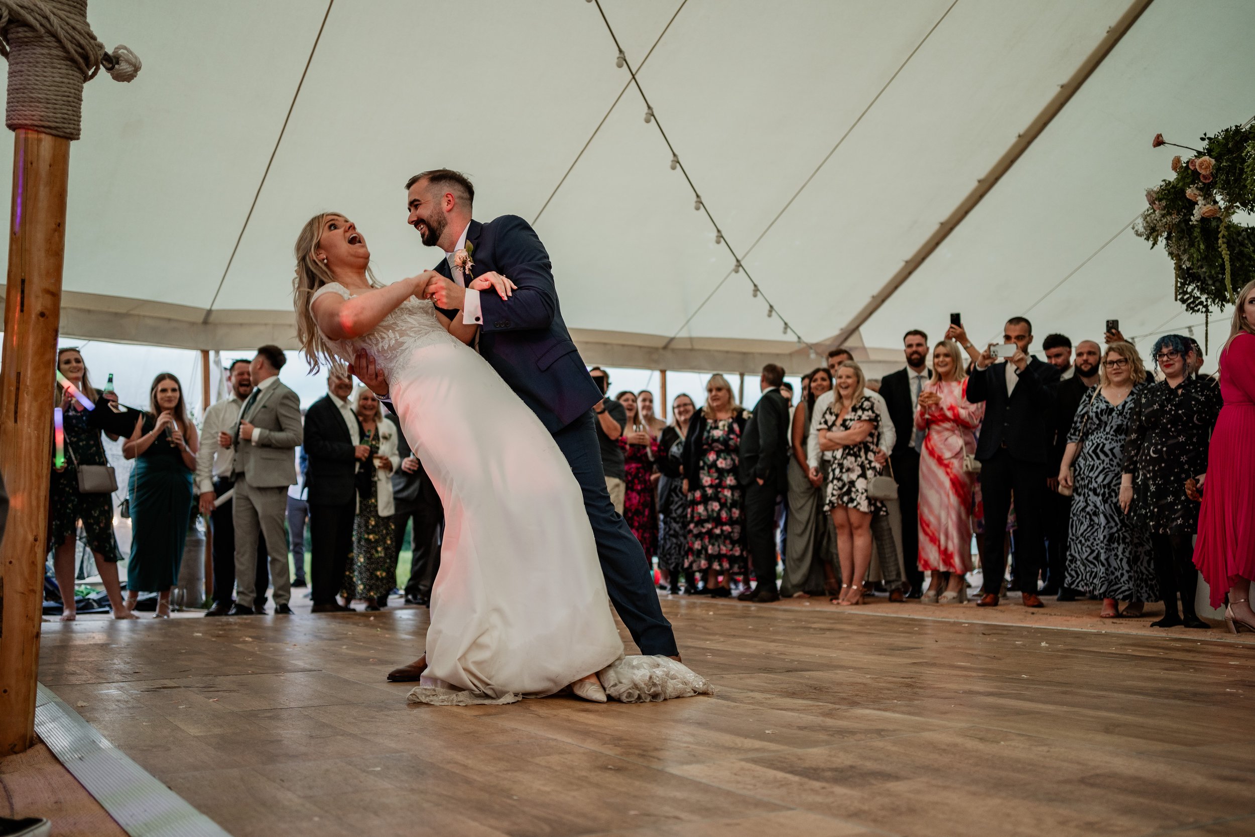 240824Hayley and Daniel-57.jpg
