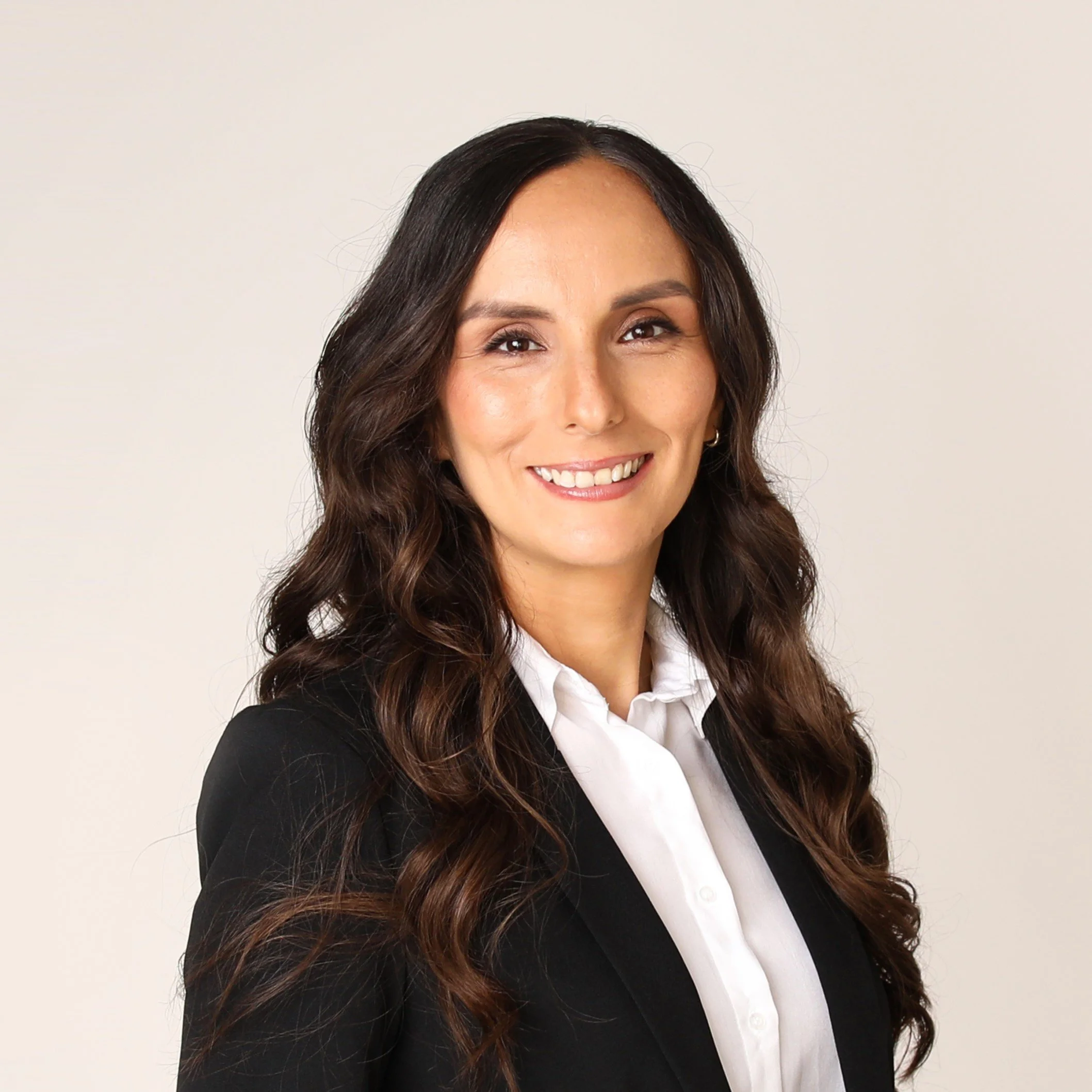 Nidia_square headshot.JPG