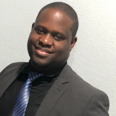 Photo portrait of Idioma ENL instructor Bency Pierre