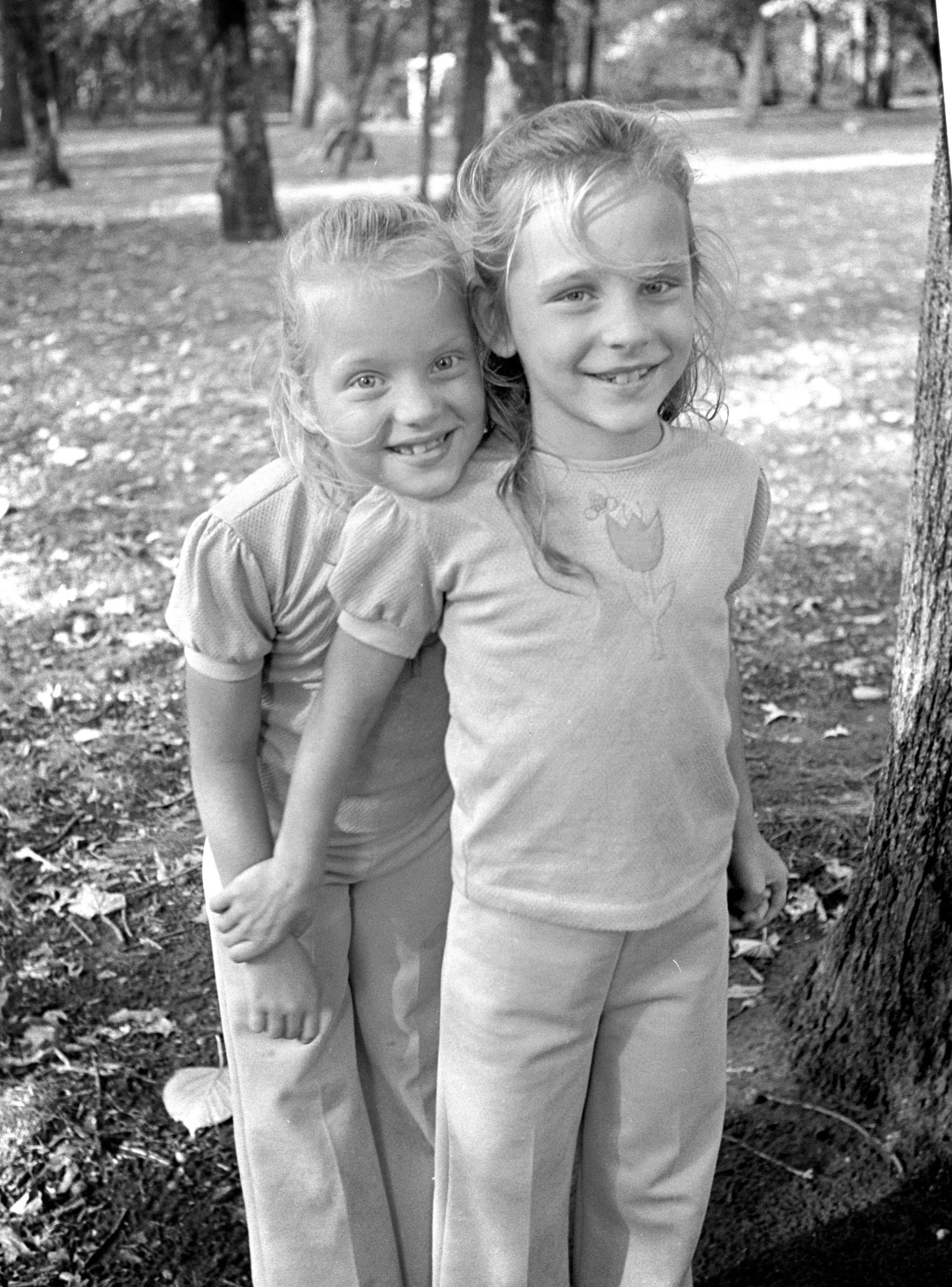 BW - 1975 - 147 8b.jpg