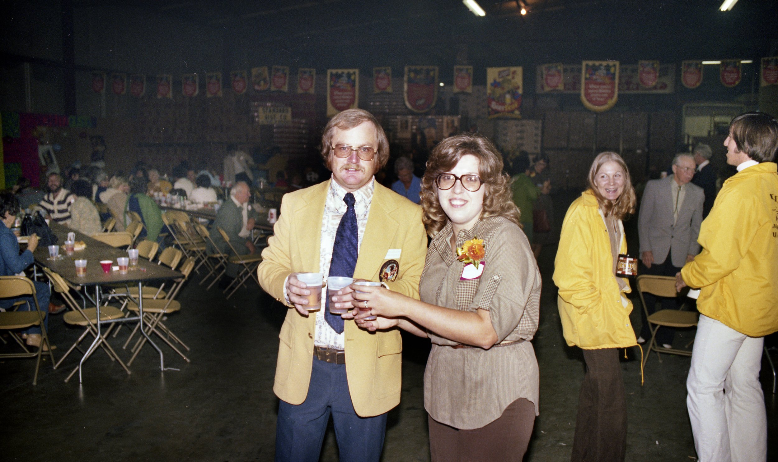 Arlan and Linda Schellhorn