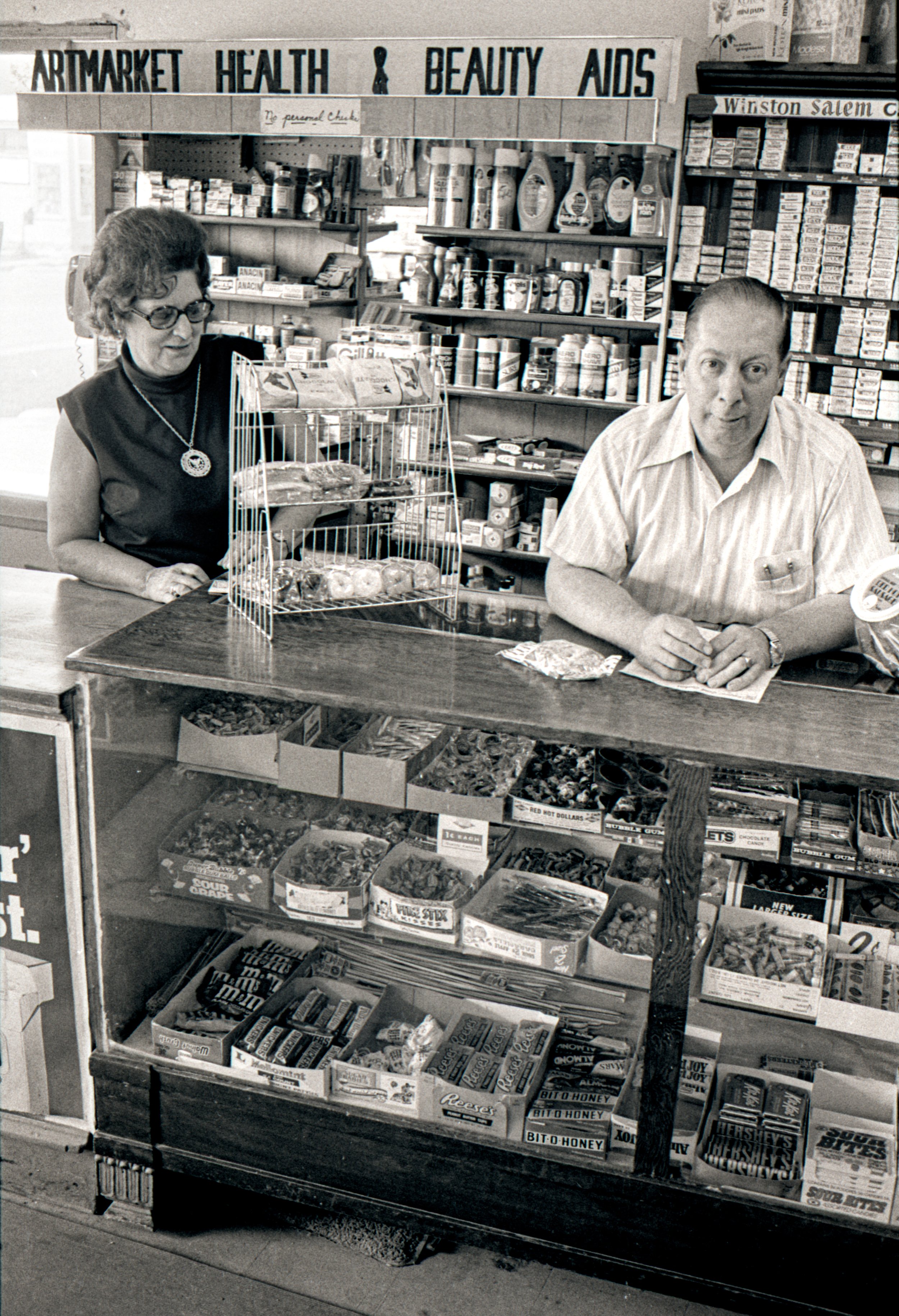 1975 Garrick- 66 15.jpg