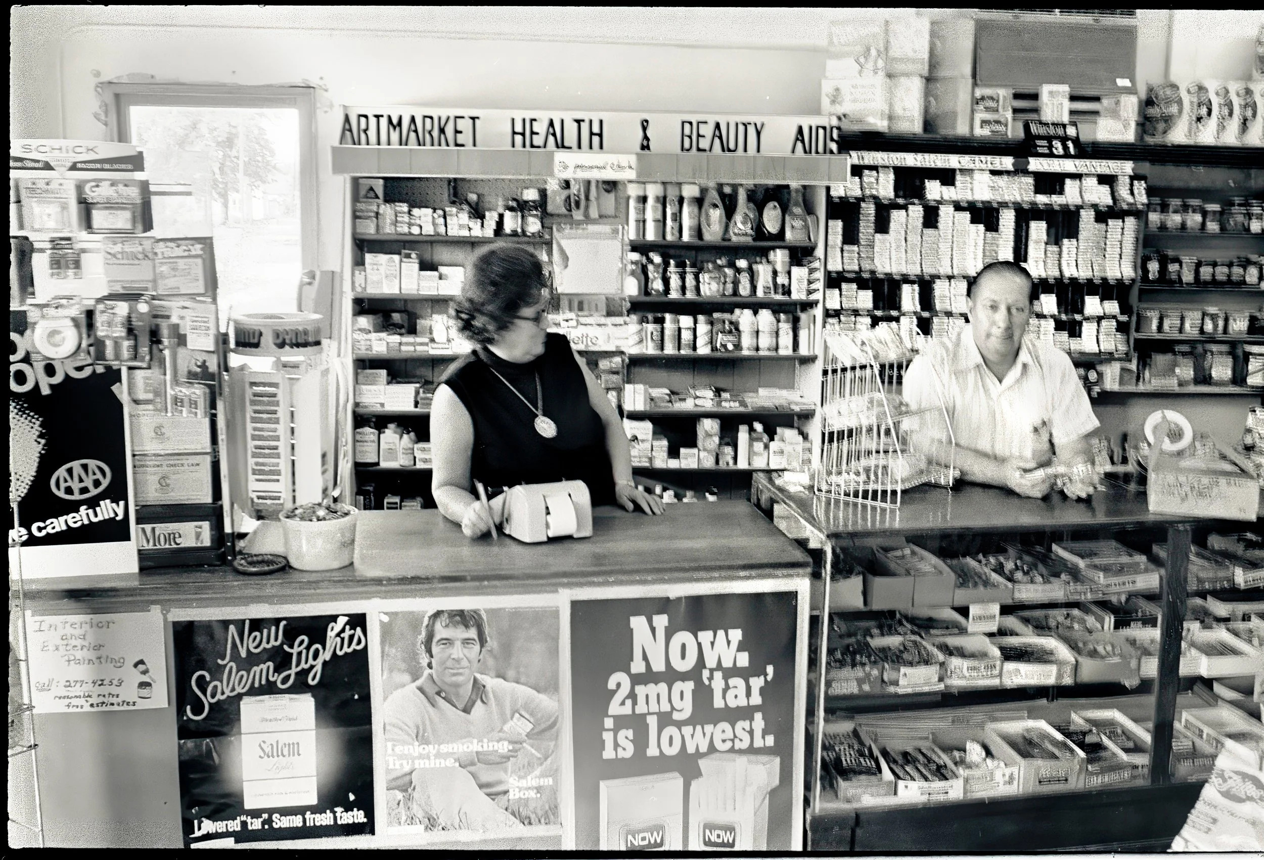 1976 BW - 1975 - 131 7.jpg