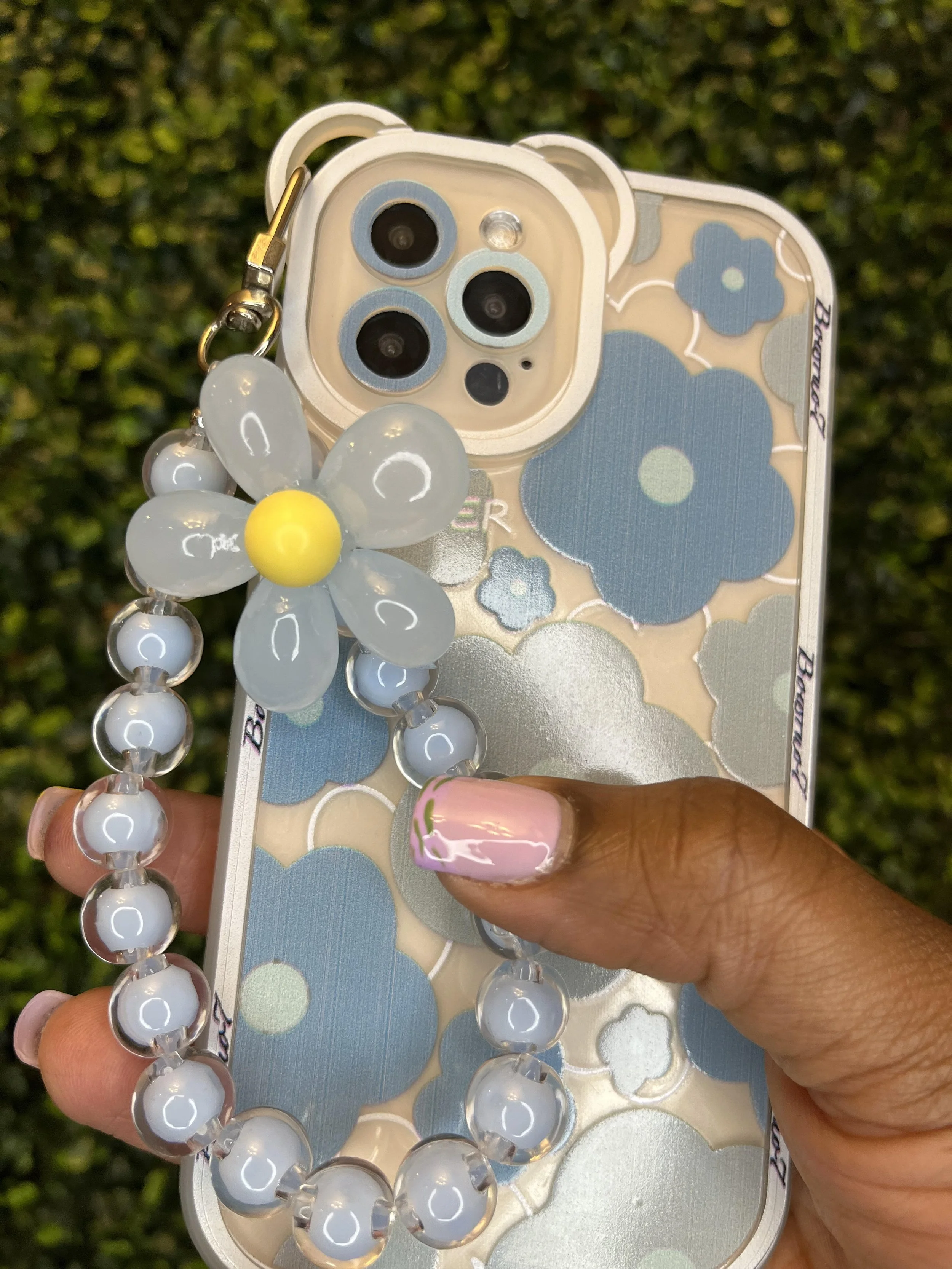 Blue Daisy Case w/ Wristlet