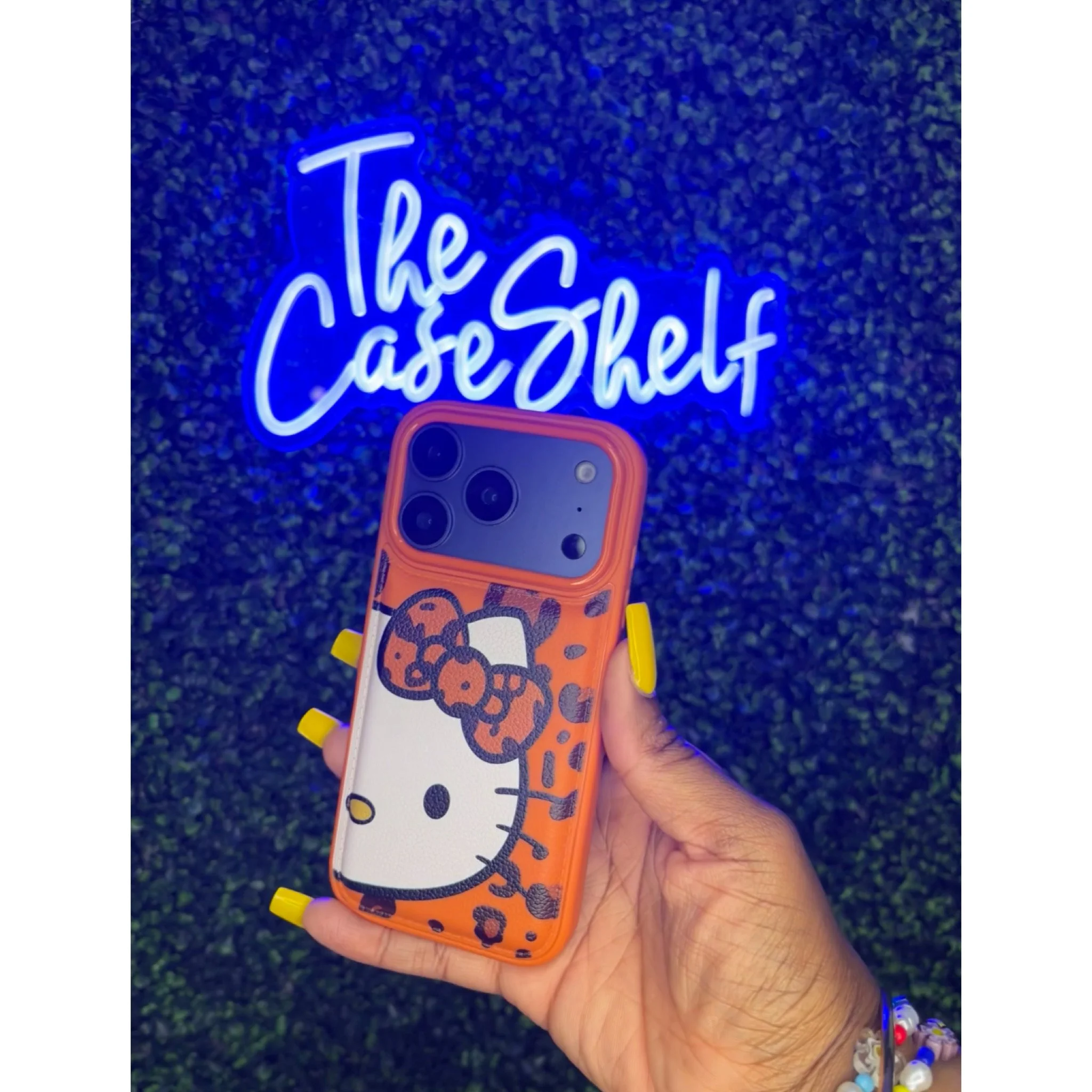 Hello Kitty Leopard Print Case