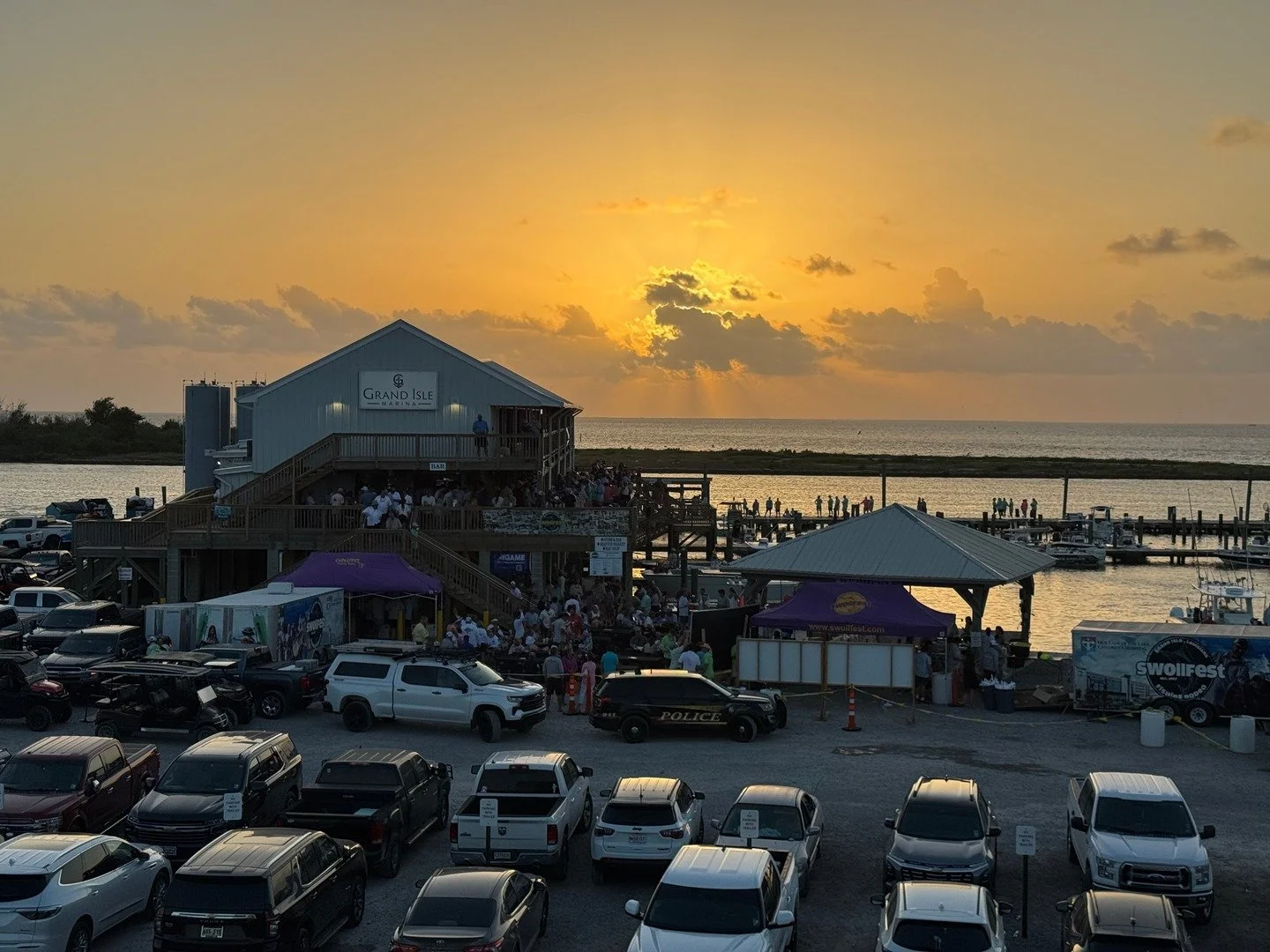 If Swollfest is on your calendar, make sure your stay is too!

Grand Isle fills up fast once summer plans start taking shape, and Rodeo weekend is NO exception. Lock in your lodging now so you can focus on the fishing later! 🎣

Explore lodging optio
