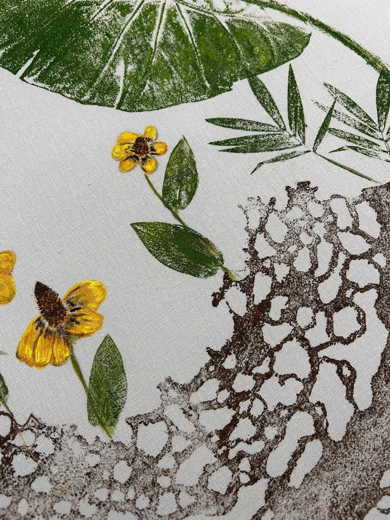 Spring showed up right on time! 🌼

So I thought it was only right to share a few quiet blooms from last year&rsquo;s Plein Wild exhibit, still feeling just as fresh!

#animalart #GYOTAKU #louisianaartist #louisianawildlife #supportlocal