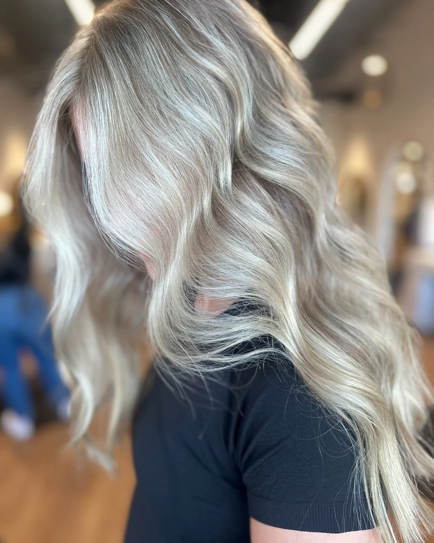 B L O N D E β‘οΈ 
Hair by: @stellaandshay_amykirry